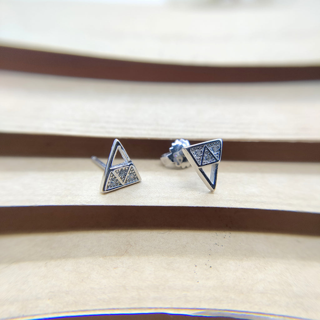 Sterling Silver 925 Pyramid Triangle Studs Earrings Every Day Wear Unisex CZ
