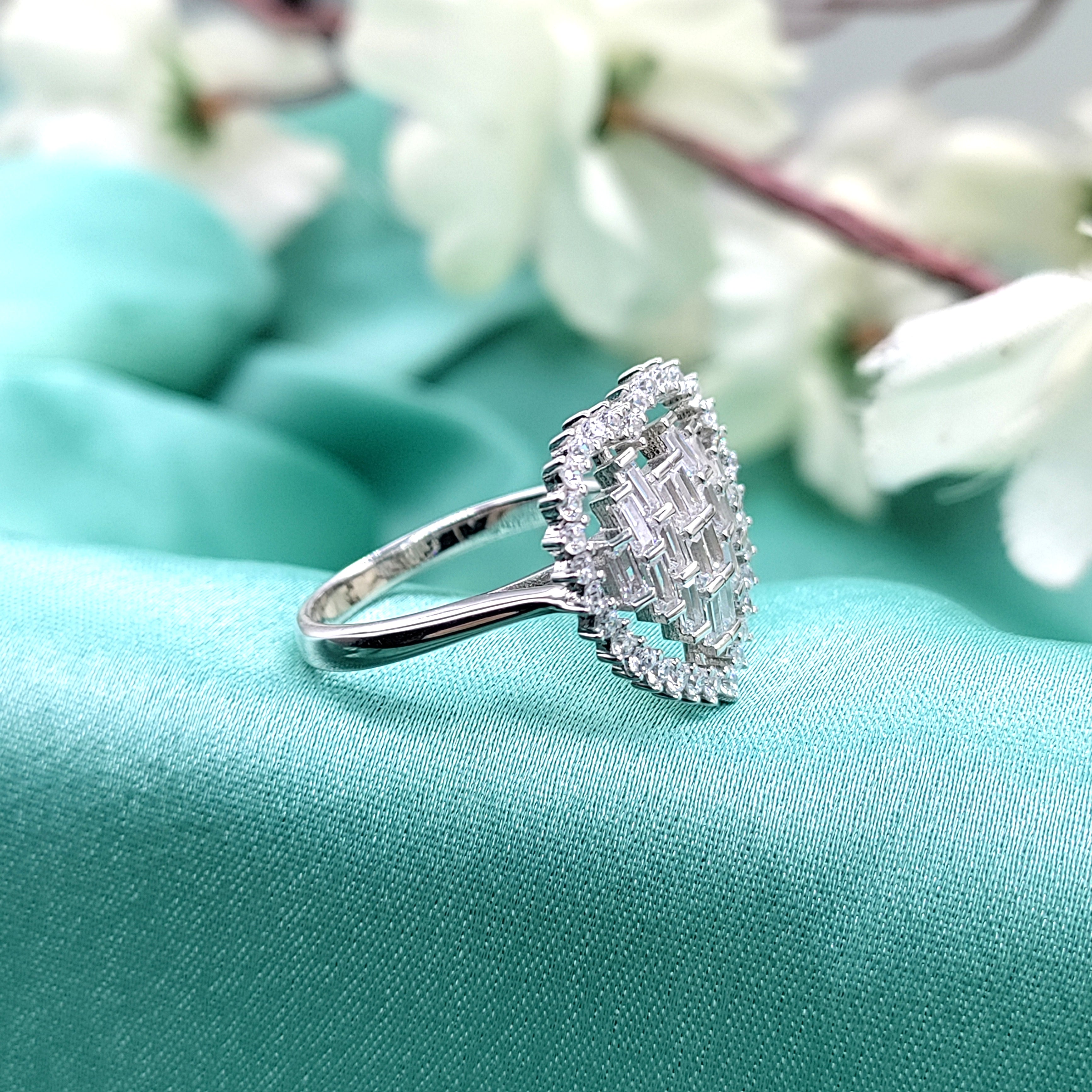 Big Heart Shape Ring Sparkling Cubic Zirconia Wedding Proposal Ring For Women(Size 18)