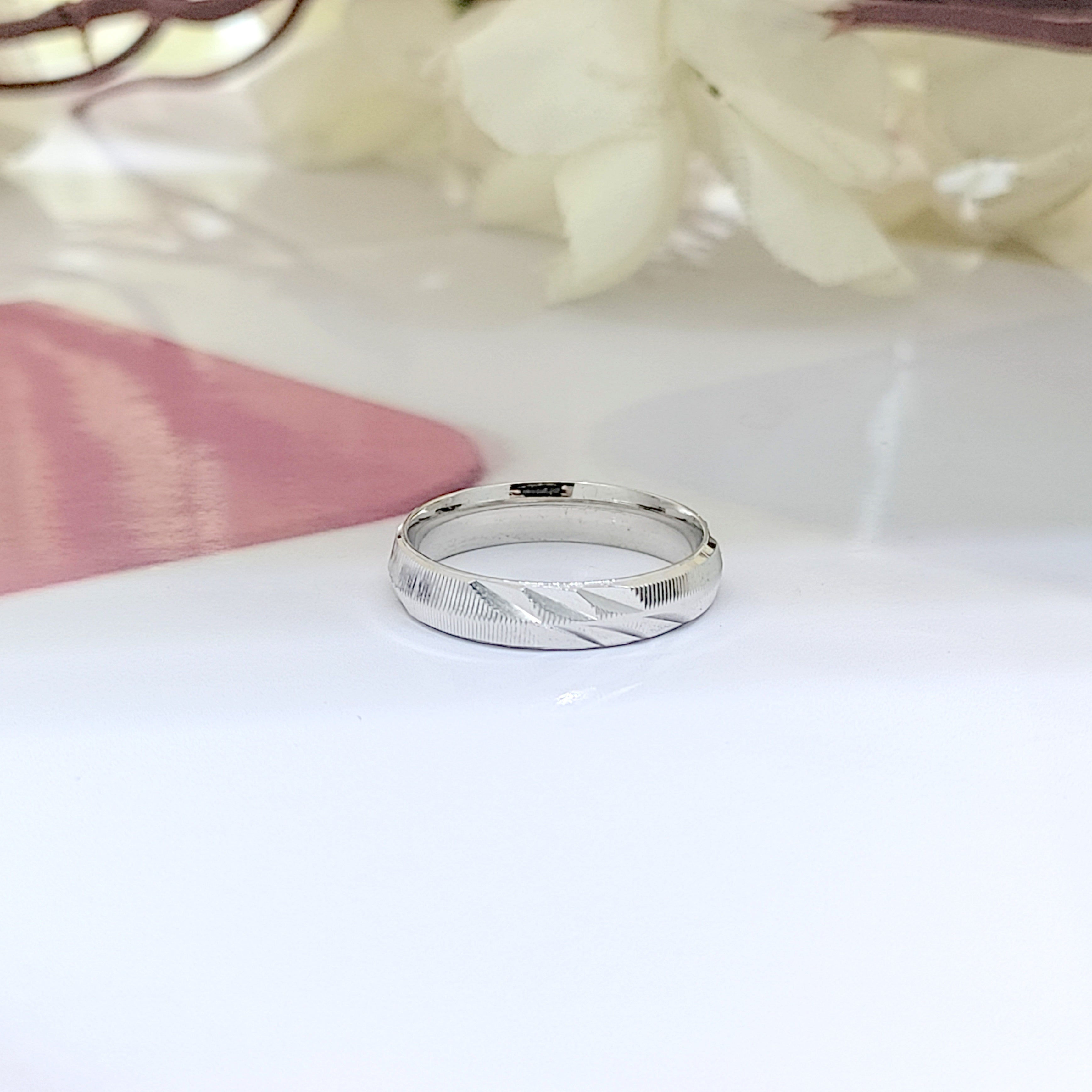 925 Silver Ring Stylish Verticle Lines Ring for Women (Size 12)