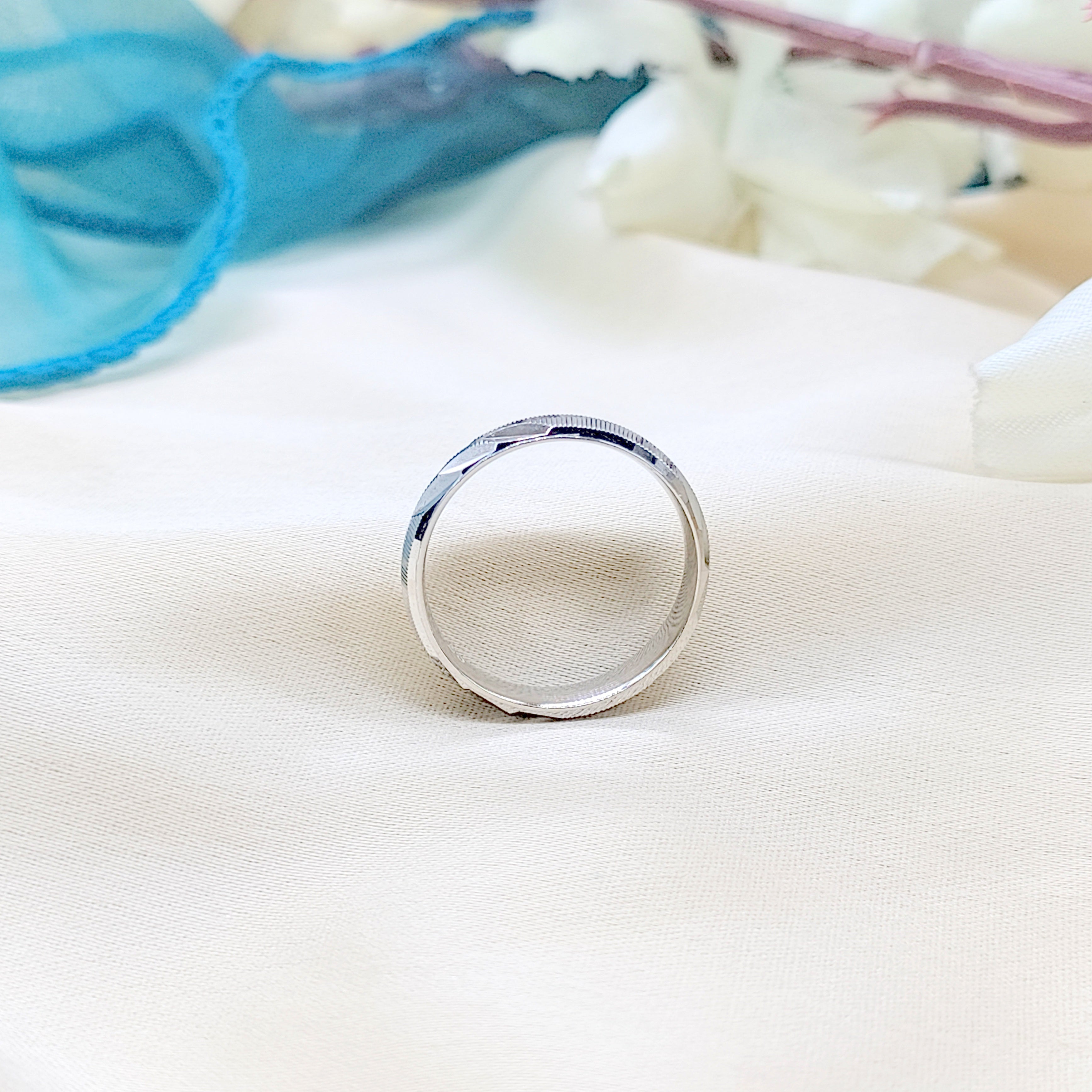 925 Silver Ring Stylish Verticle Lines Ring for Women (Size 12)