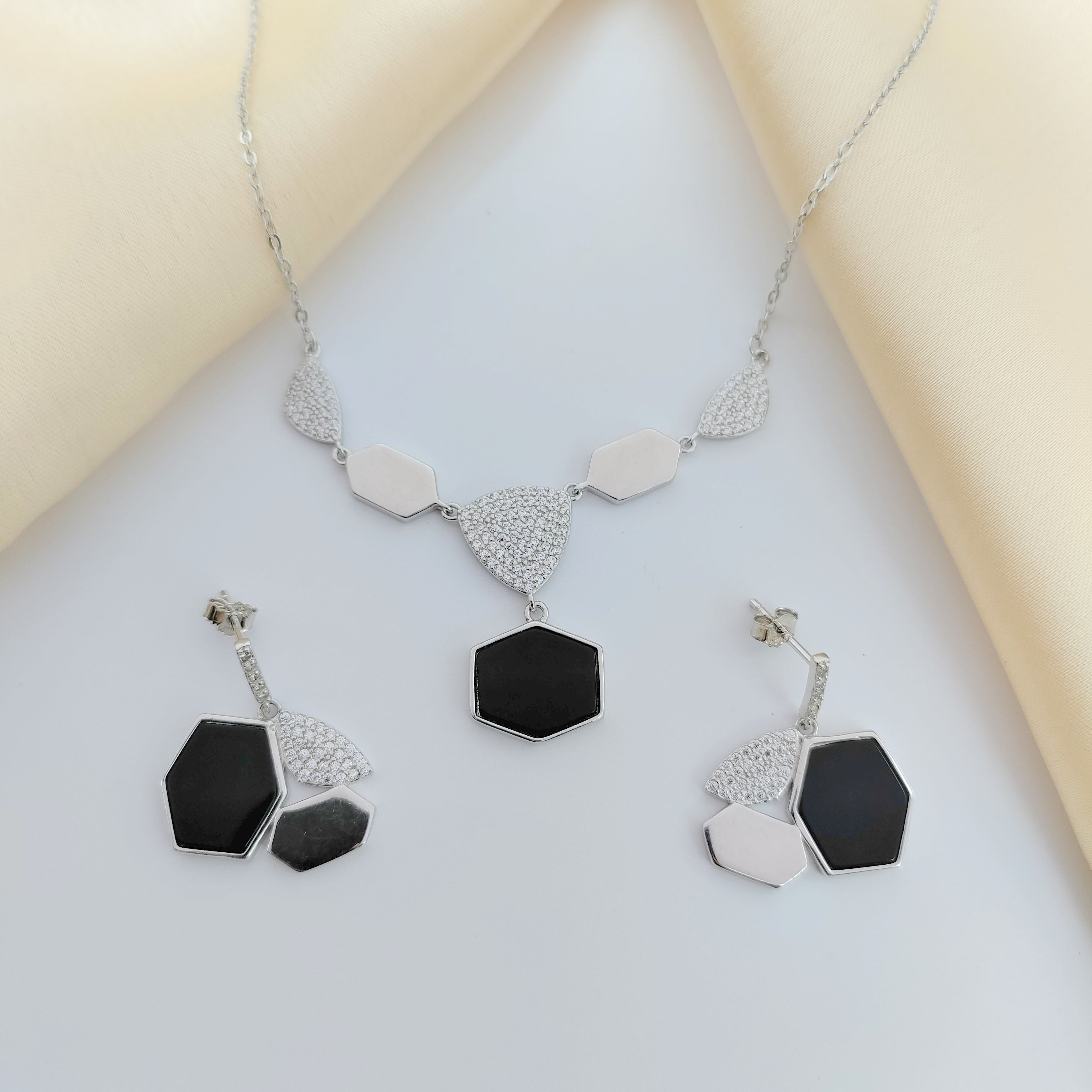 Beautifull Sparkling White CZ Black Necklace Earrings Set for Wedding,Engagment,Anniversay in 925 Sterling Silver Minimalist Handmade Gift