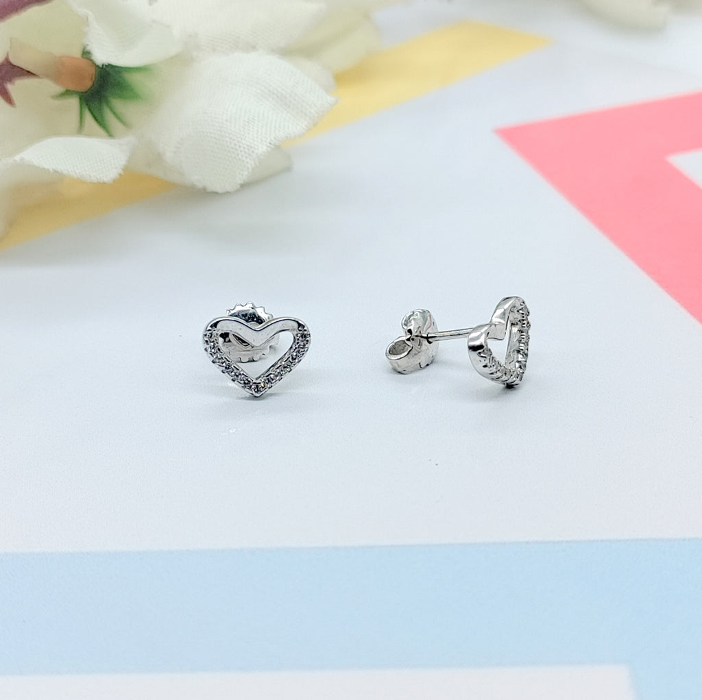 Sterling Silver 925 Beautiful Heart Shape Studs Earrings CZ Diamonds Minimalist Handmade Cute Gift Studs with Push back Gift for Anniversary