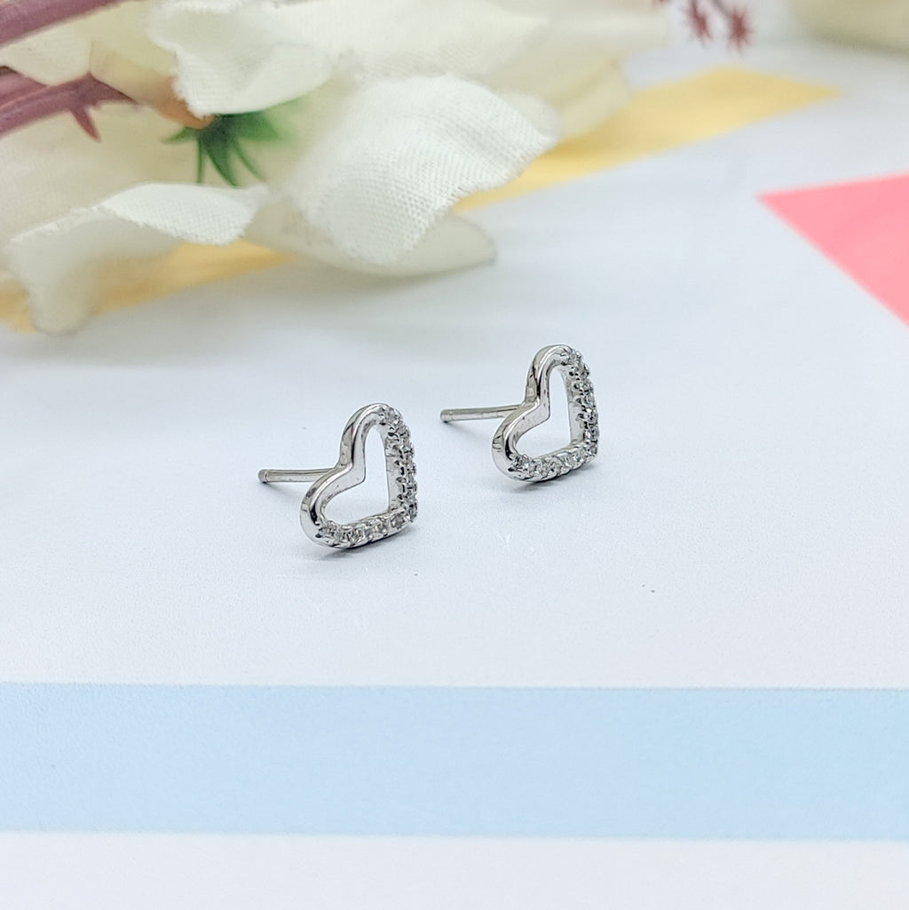 Sterling Silver 925 Beautiful Heart Shape Studs Earrings CZ Diamonds Minimalist Handmade Cute Gift Studs with Push back Gift for Anniversary