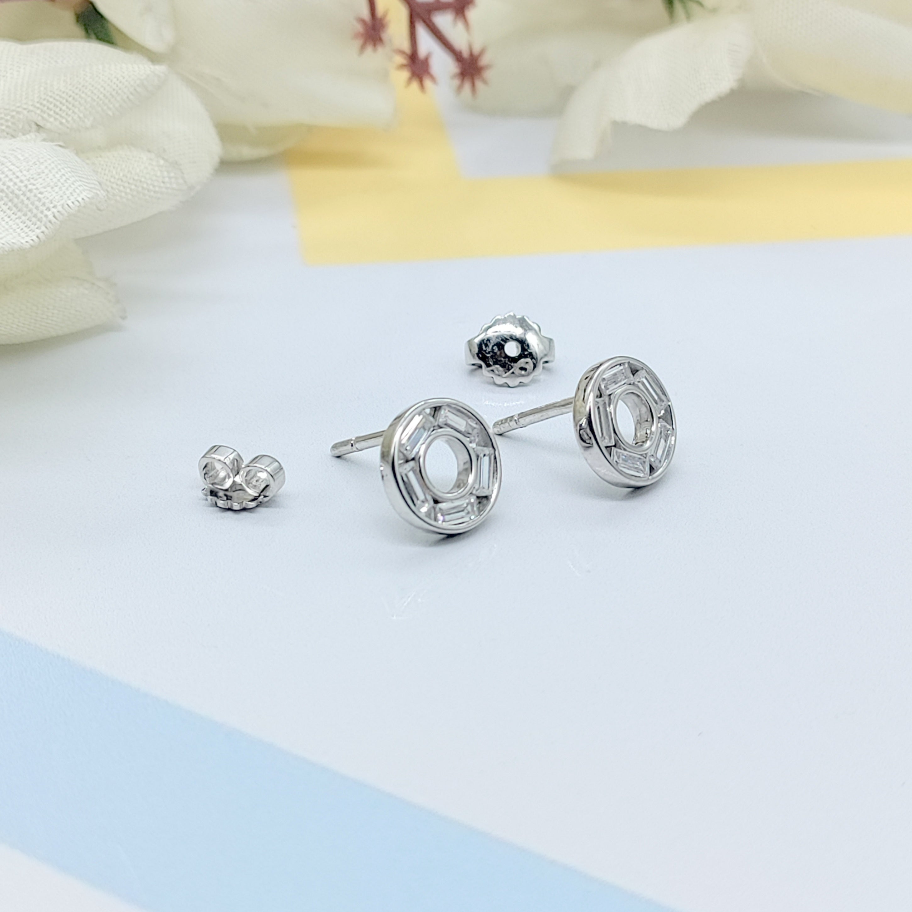 Sterling Silver 925 Circle Studs Round Earrings Every Day Wear Unisex CZ Diamonds Minimalist Handmade Gift Studs with Push back