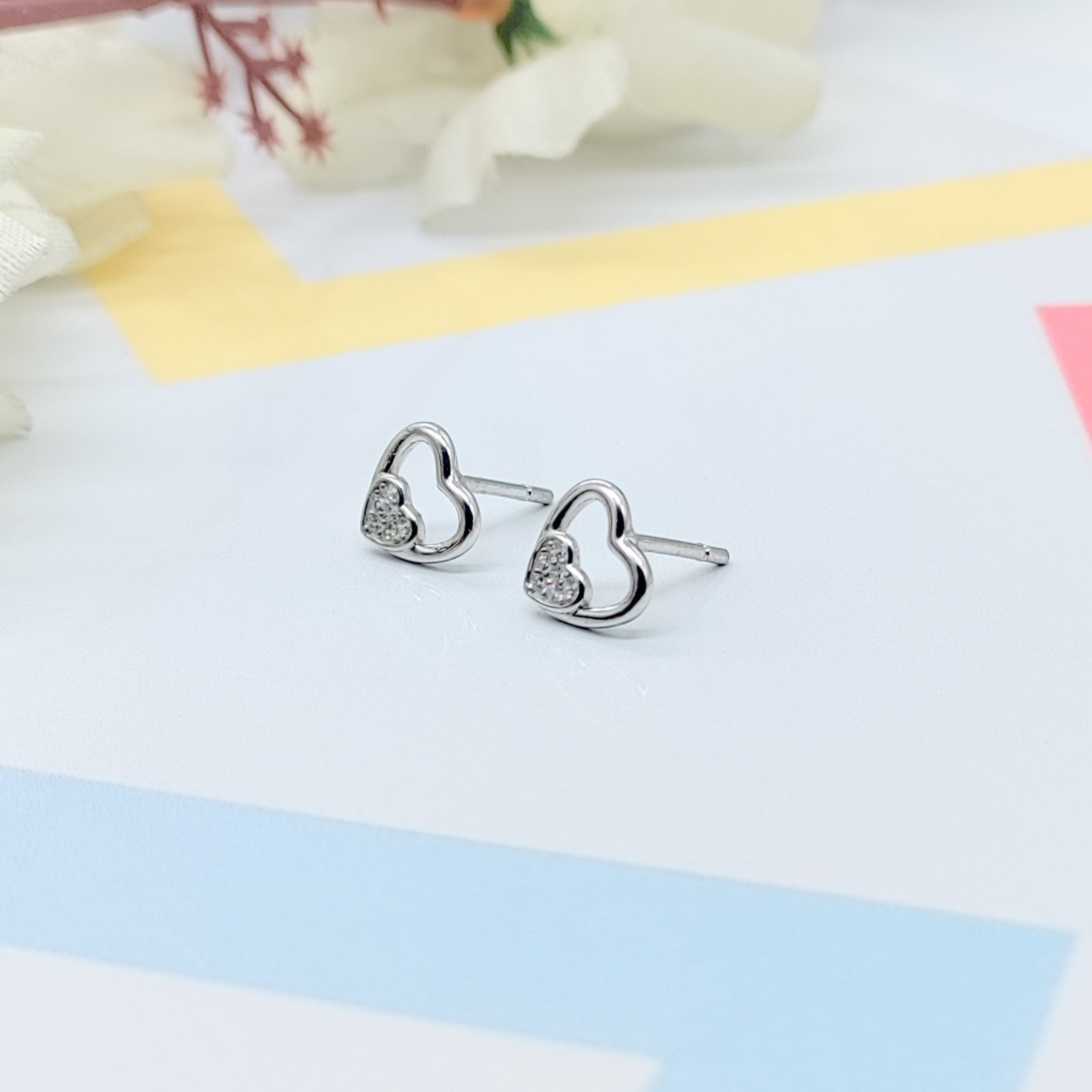 925 Sterling Silver Unique Dainty Tiny Heart Stud Earrings Cubic Zirconia Minimalist Handmade Cute Bridesmaid Gift Studs with Push back
