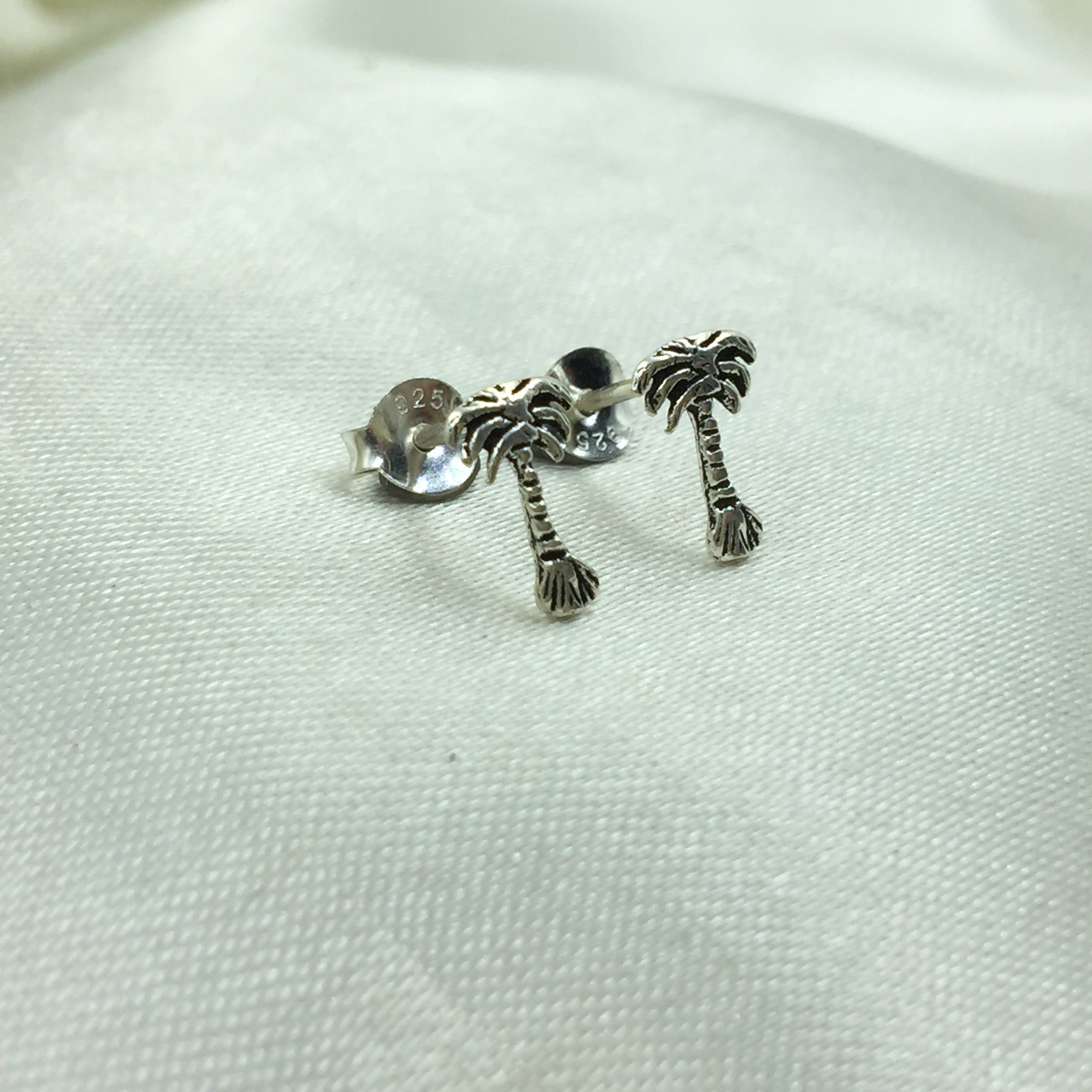 925 Sterling silver Palm Tree Studs Earrings Dainty Earrings Beach Jewelry Minimalist Handmade Gift Studs with Pushback