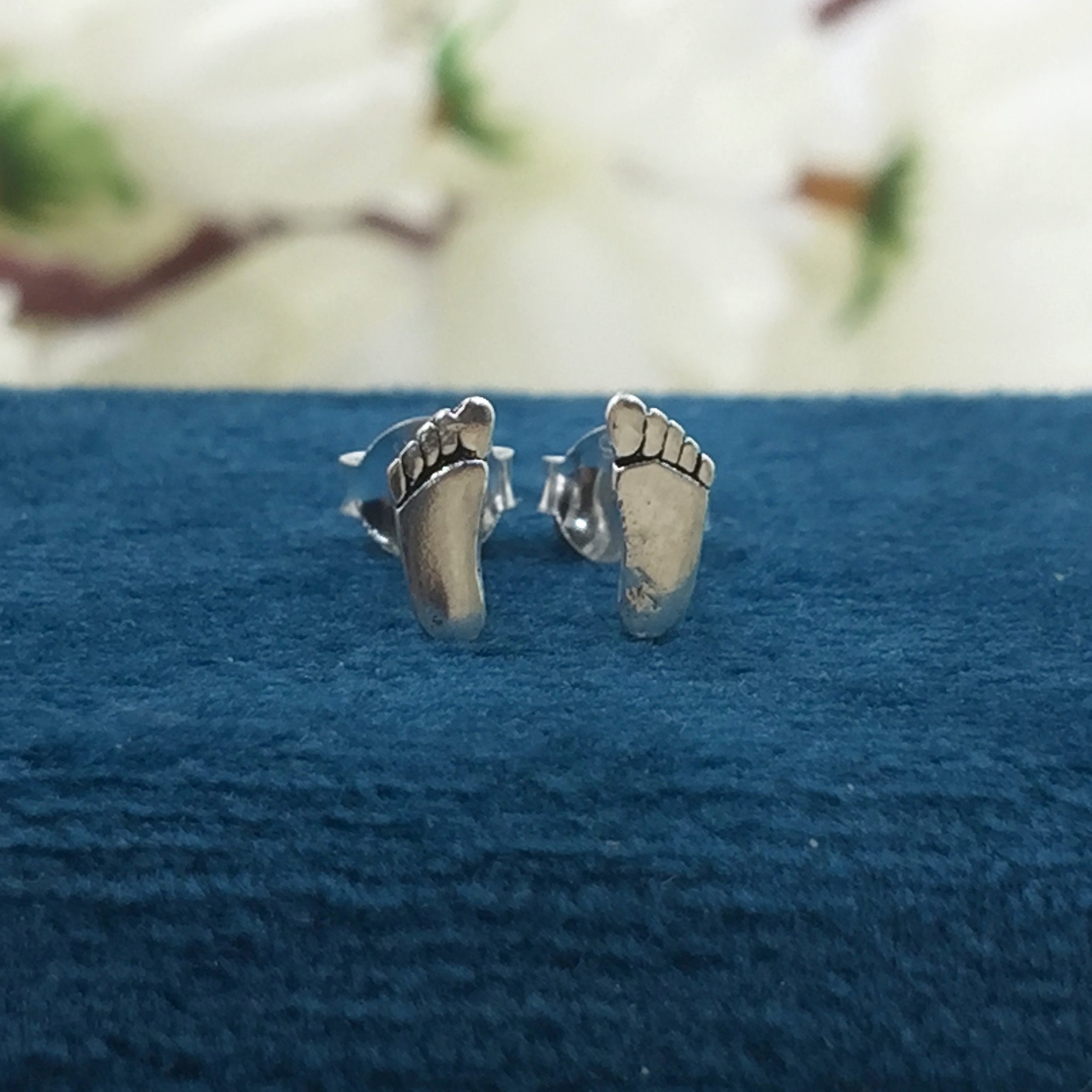 925 Sterling silver Tiny Little Baby Foot Earring Foot Shaped Earring Stud Minimalist Handmade Gift Studs with Pushback Silver Cute Gift