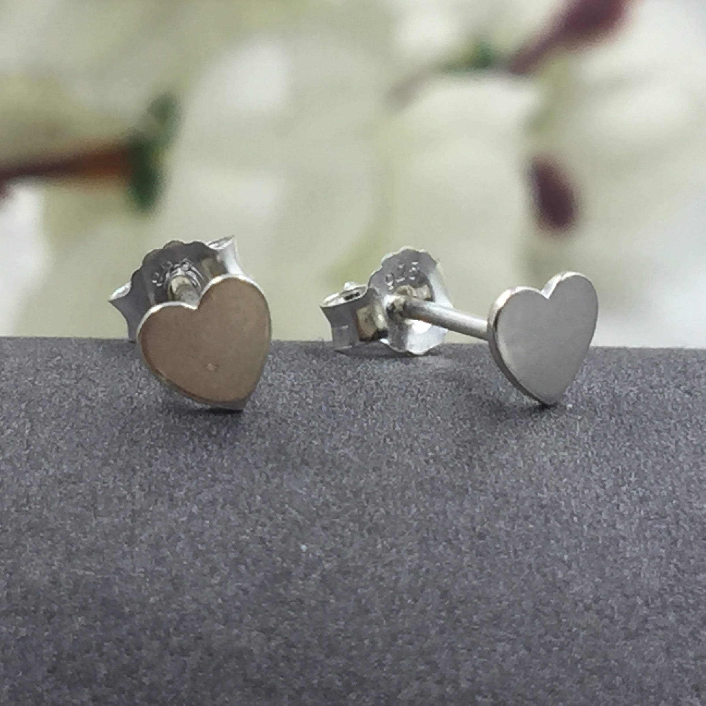 Sterling Silver 925 Tiny Heart Stud Flat Unisex Heart Shape Earring Studs Little Ear Stud Heart Earrings Minimalist Handmade Studs Pushback