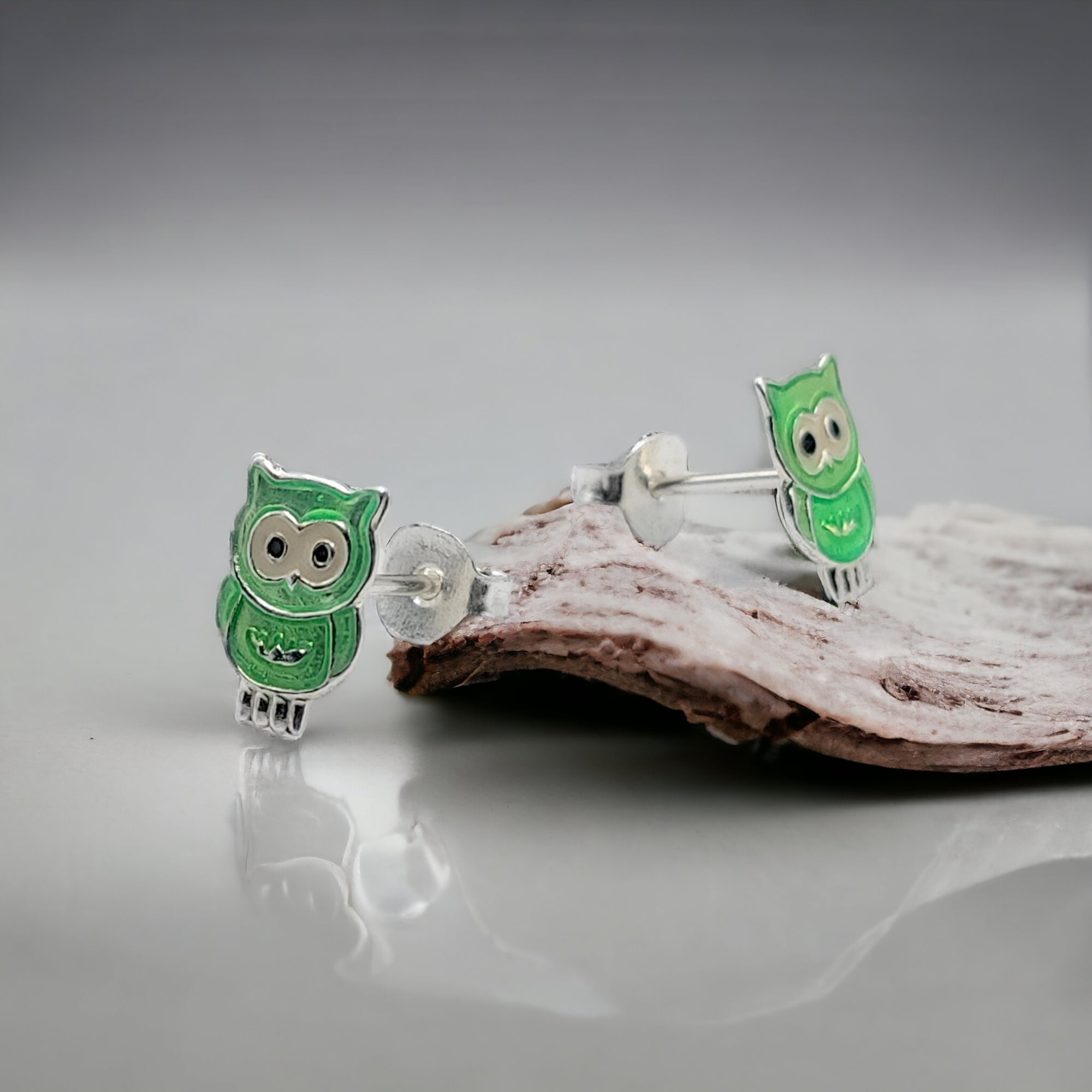 925 Sterling Silver Cute Owl Ear Studs Tiny Bird Earrings Handmade Gift For Girls- 9x6 mm