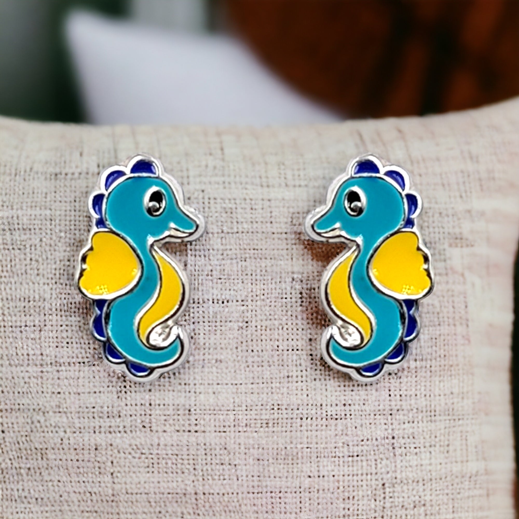 925 Sterling Silver Seahorse Ear Studs Tiny Ocean animal Earrings Minimalist Handmade Gift - 11x6 mm