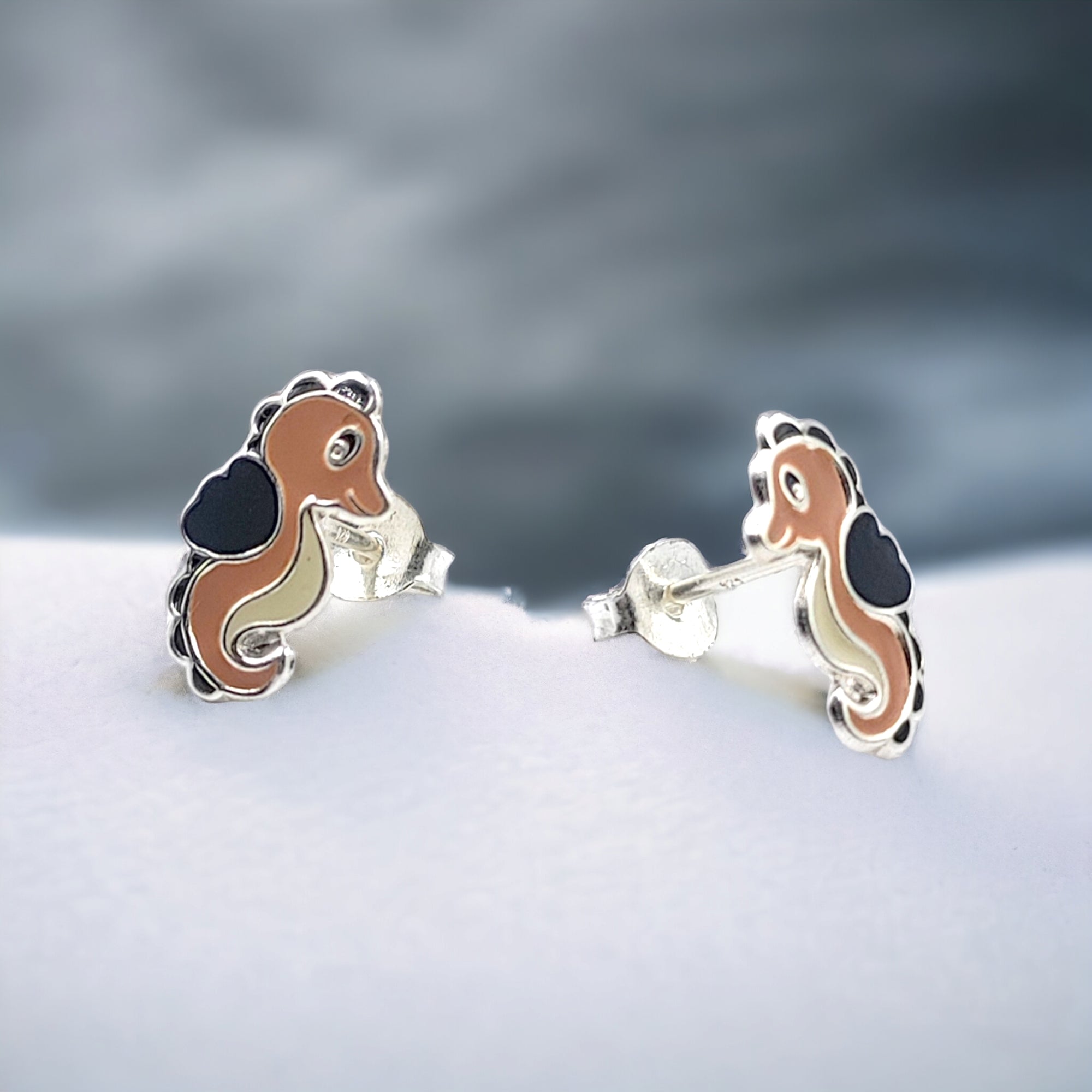 925 Sterling Silver Seahorse Ear Studs Tiny Ocean animal Earrings Minimalist Handmade Gift - 11x6 mm