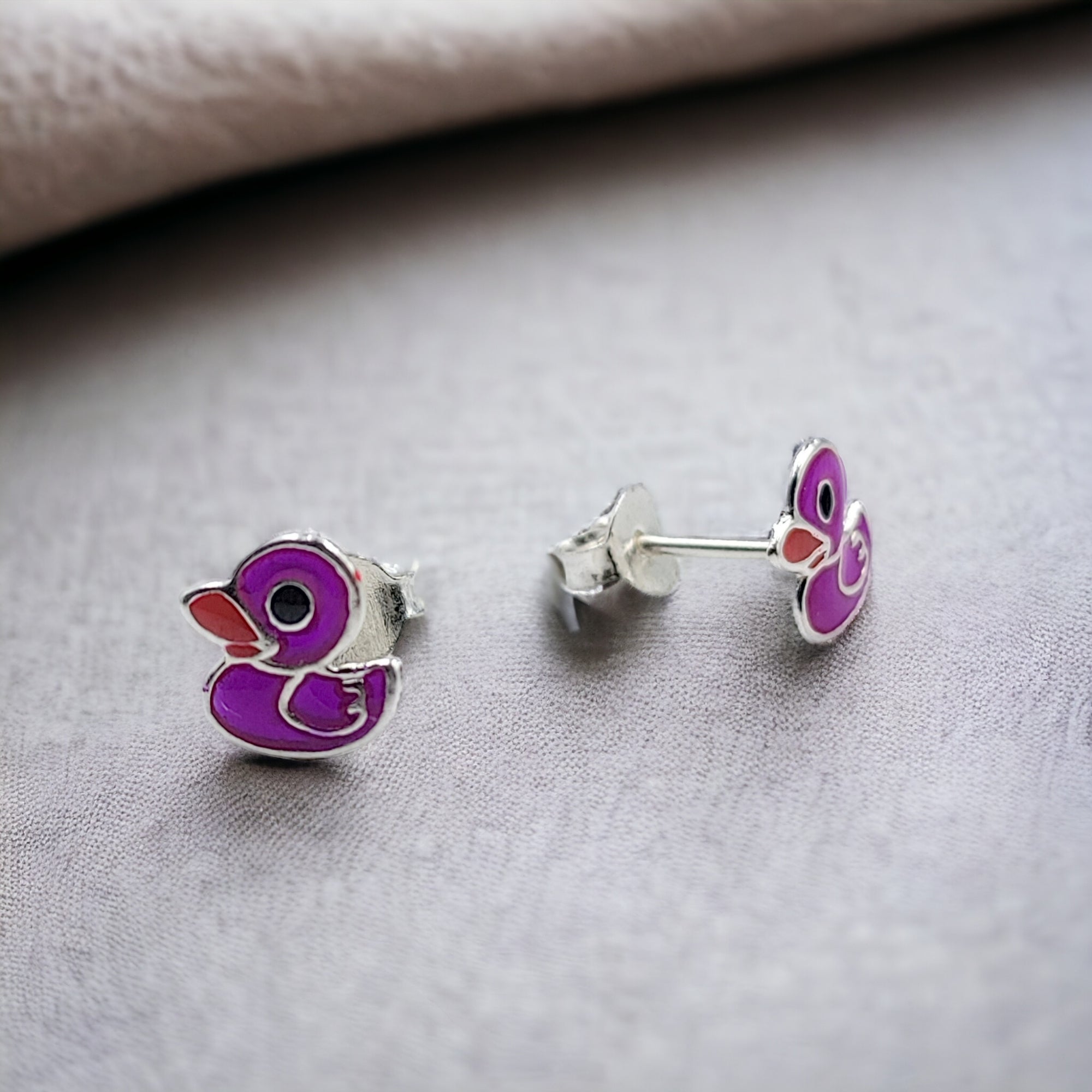 925 Sterling Silver Cute Duck Ear Studs Enamel Cartilage Ear Studs Minimalist Handmade Gift - 7x7 mm