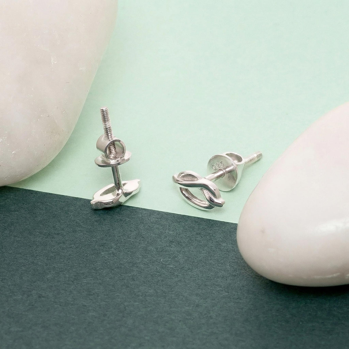 AMONROO® 925 Silver Jewellery for Women - 925 Sterling Silver Oval Knot Stud Earrings, Minimalist Geometric Earrings, Daily Wear Jewellery | 925 Stamp, Warranty & Authenticity Certificate