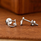 AMONROO® 925 Silver Jewellery for Women - 925 Sterling Silver Cat Face CZ Stud Earrings, Cat Outline Earrings, Kitty Jewellery | 925 Stamp, Warranty & Authenticity Certificate