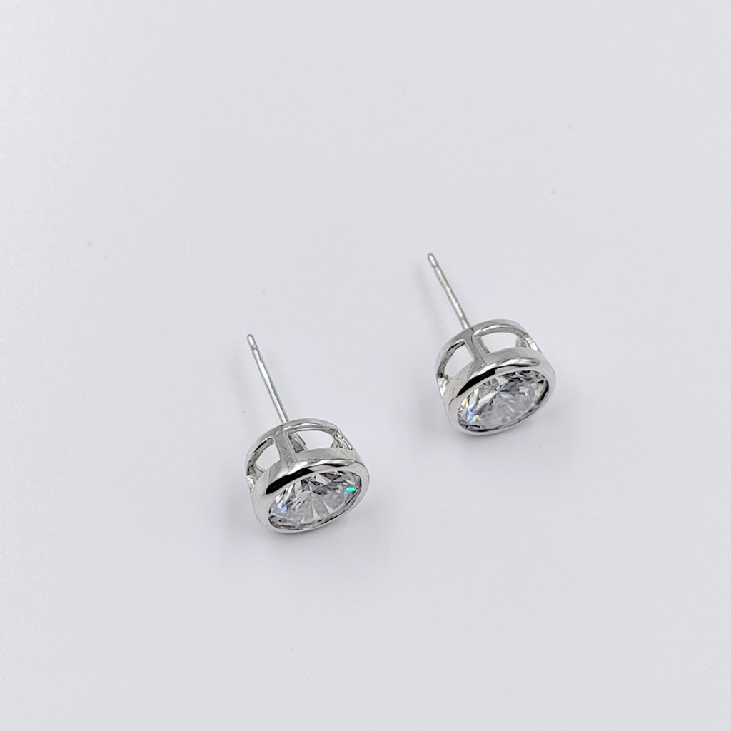 Cubic Zirconia Bezel Set Round Diamond Stud Earrings 925 Silver Earring with Sparkling CZ Minimalist Handmade Gift