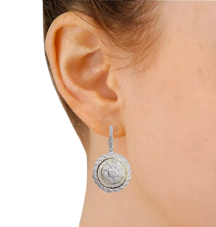 Round Floral Design Cubic Zirconia Diamond Dangle Hoop Earring Minimalist Handmade Gift for Engagement,Wedding