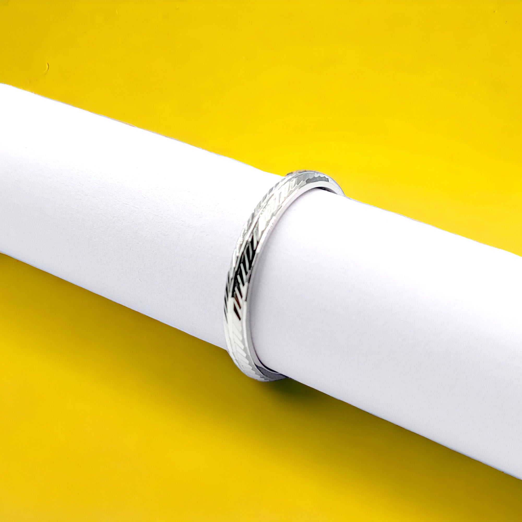 Sparkling Silver Cross Cut Design Finger Ring Wedding Band /Him Gift Present