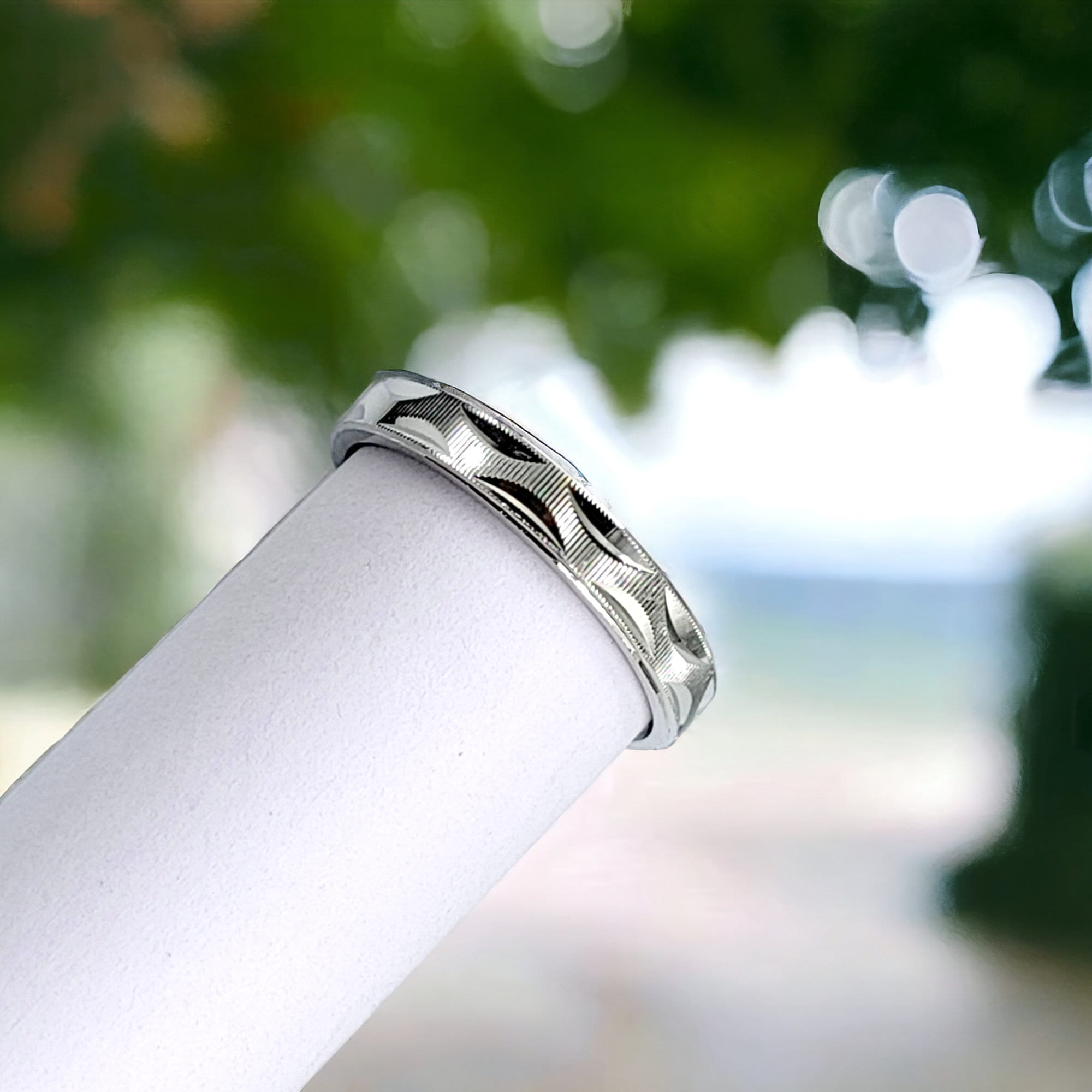 Finger Ring Curved Cut Design on Boarder Minimalist Handmade Ring For Women