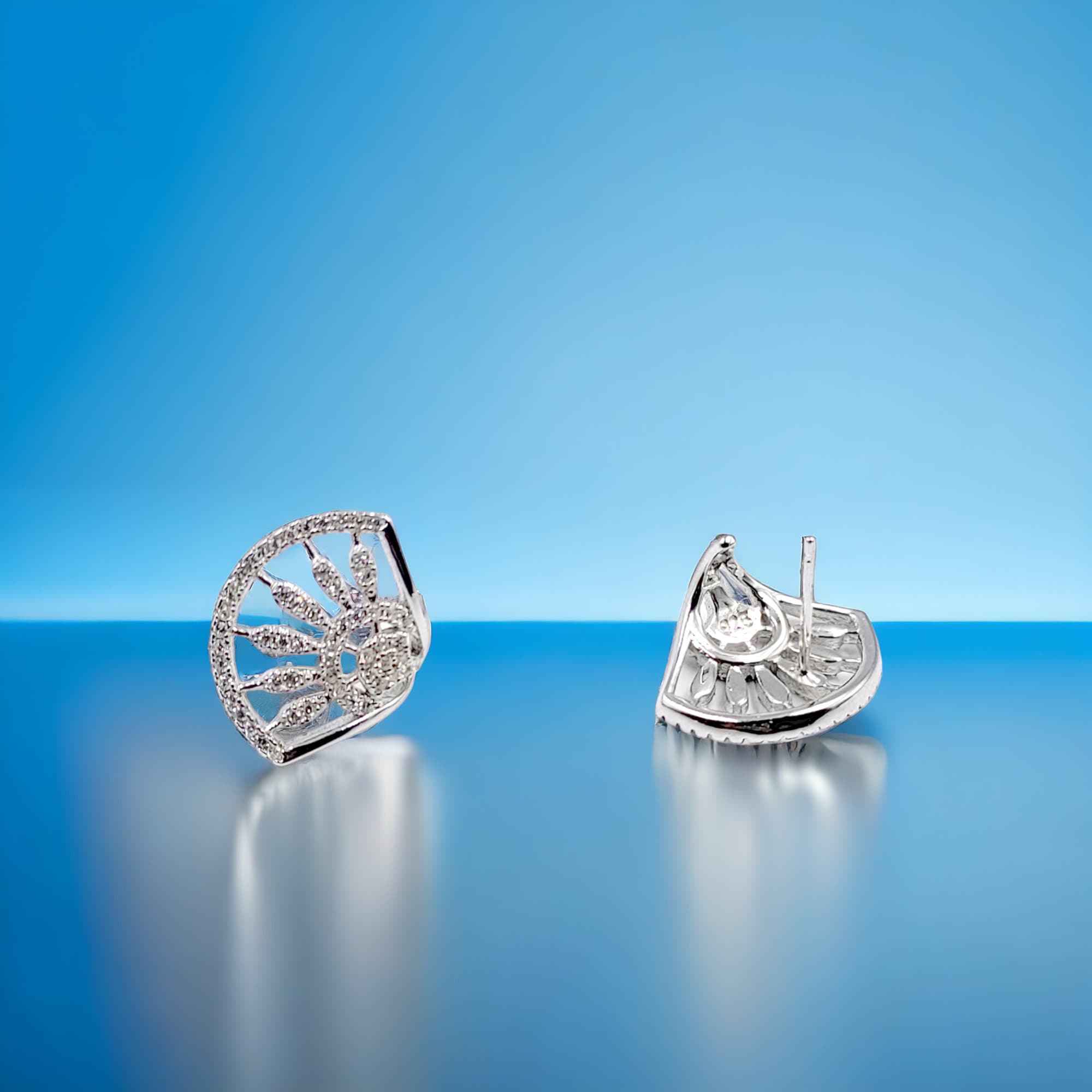 Modern Triangle Ear Stud Exquisite Jewelry for Women Wedding CZ Stunning Fan Fine Design Minimalist Handmade Gift for Mother