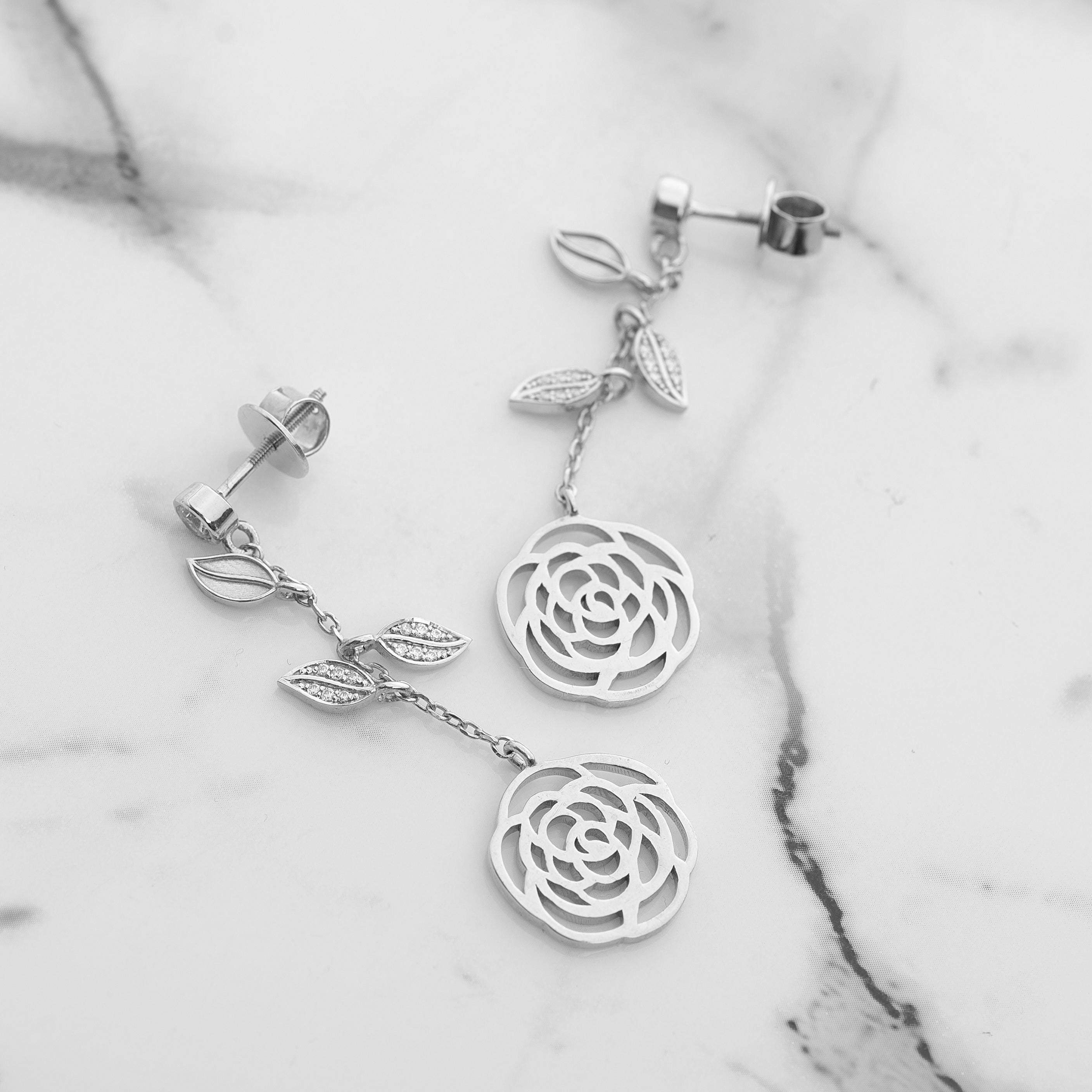 5255dc9a35f2ff43d4a5d1686c72e46b