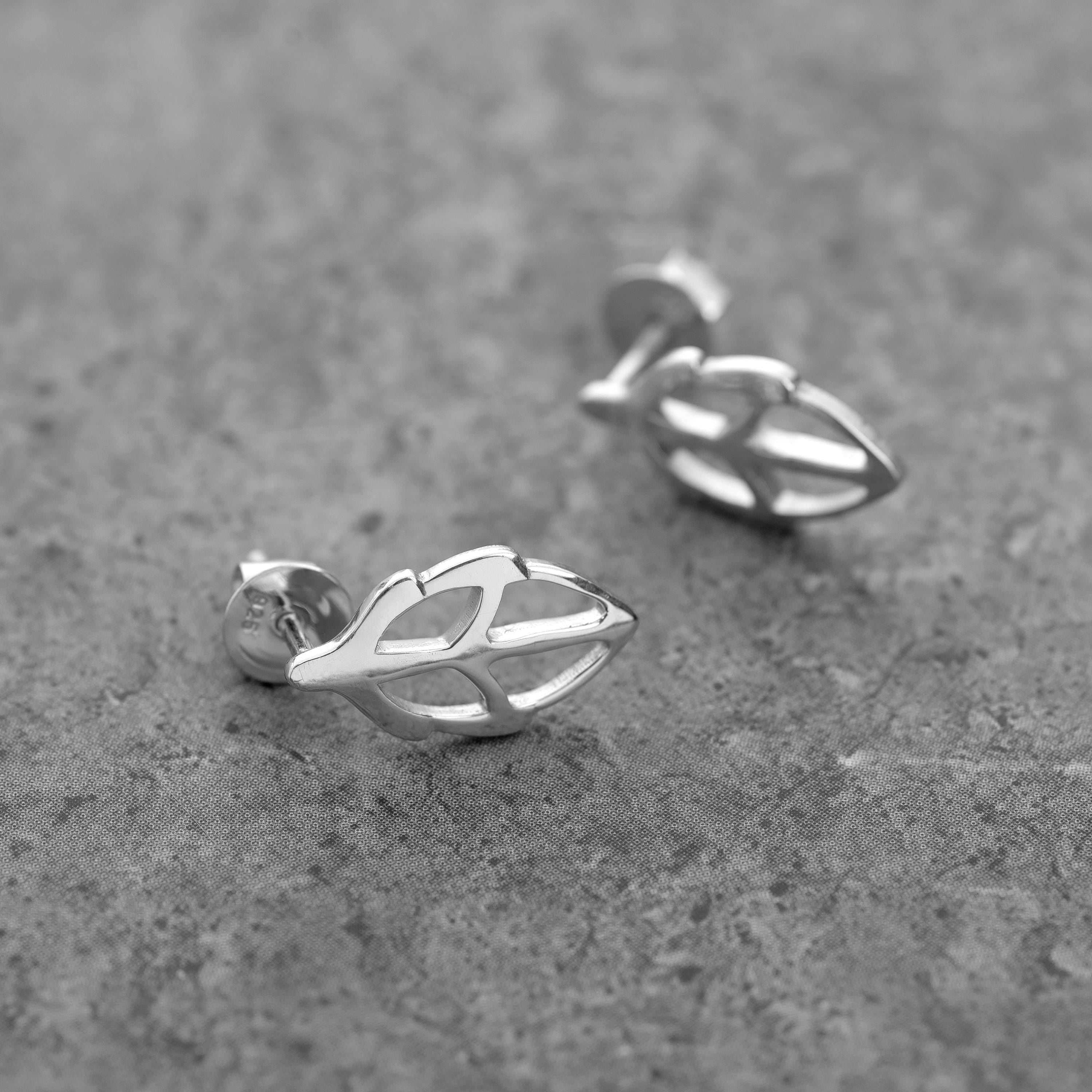 9875aad29cbb59f8ddc320838528e85e