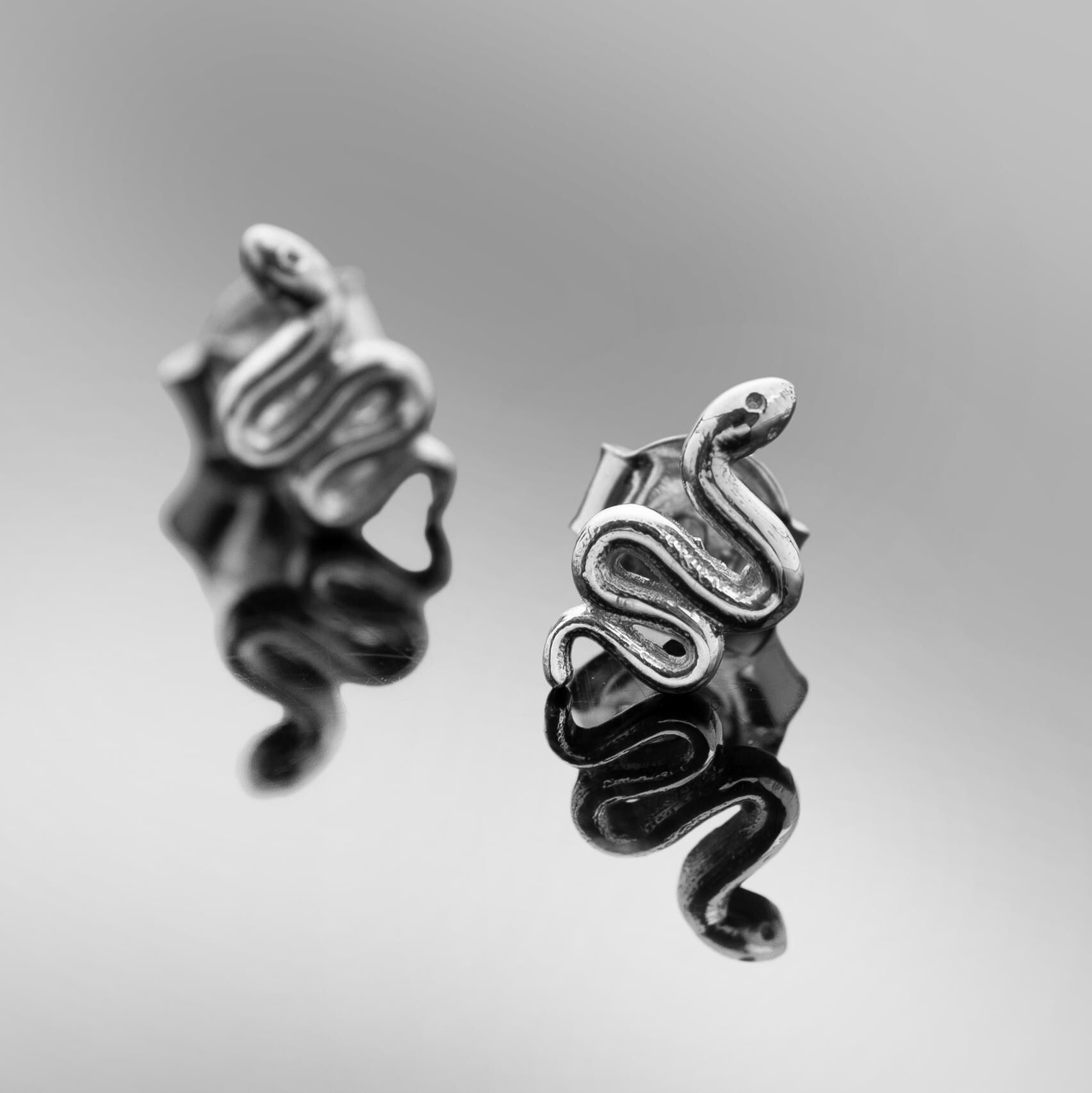 8261570b41e8f9a2b2837595cfcf123e