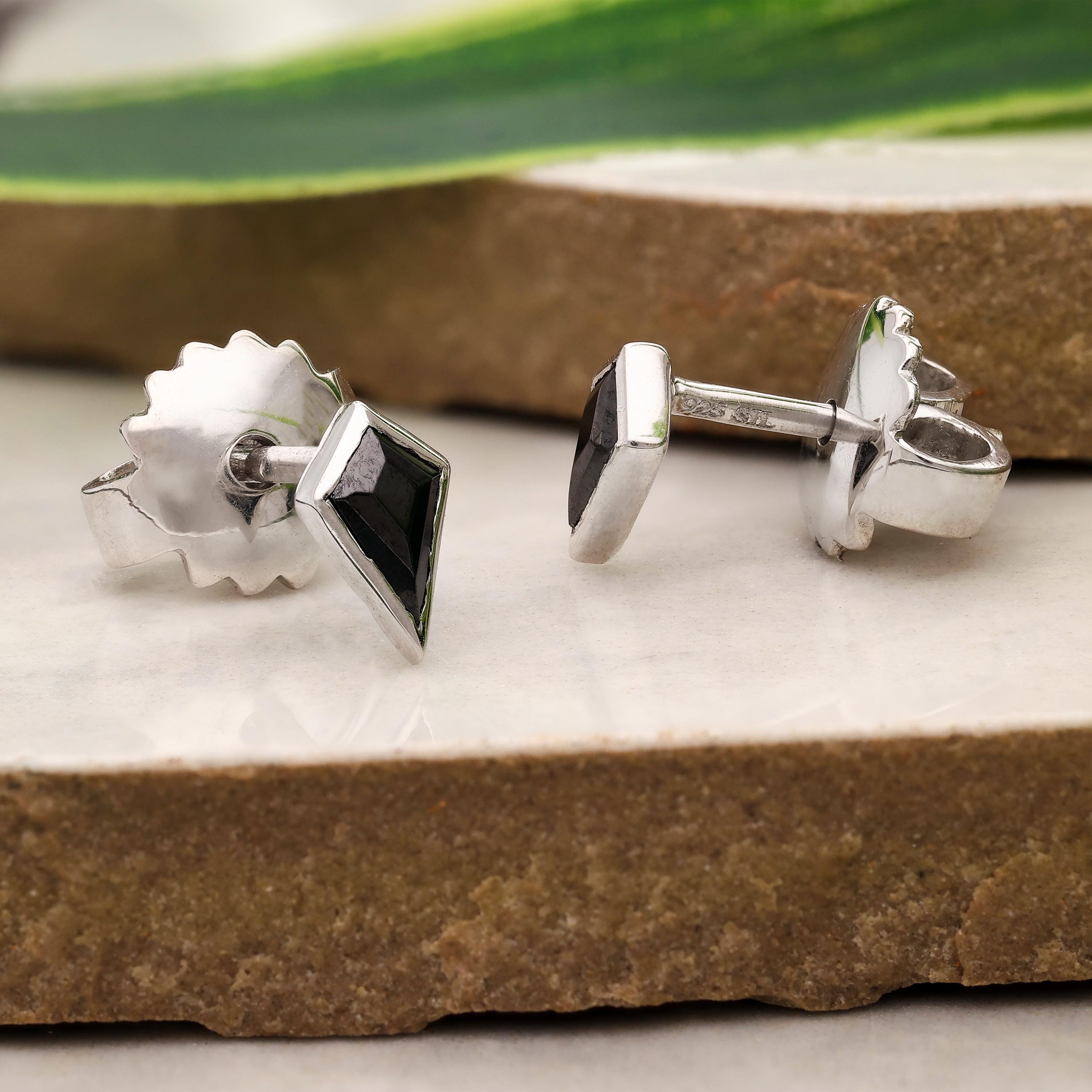 fdfe9d21f91506e1fe0d398467dc65b6