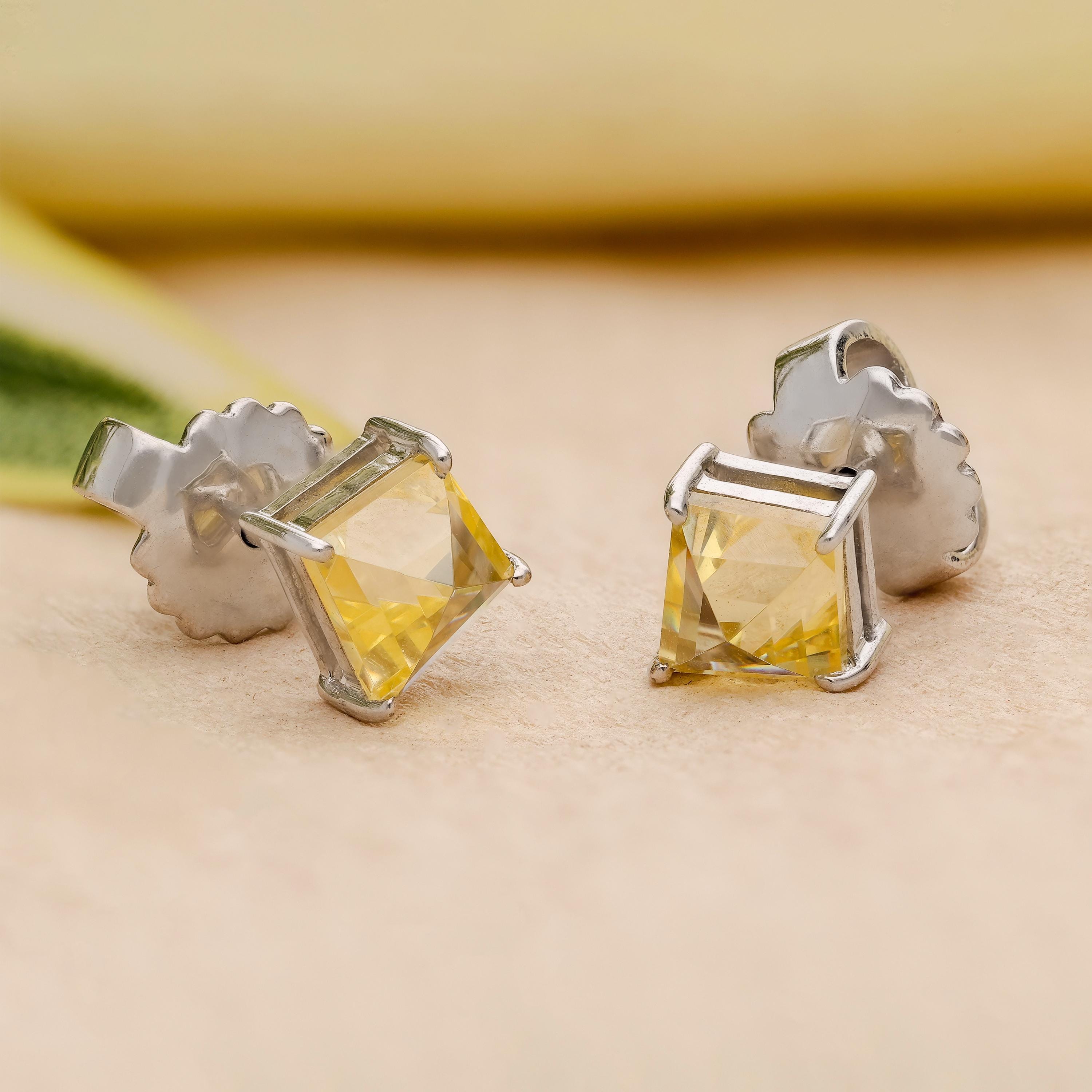 3324eec7fb7f2152b3cfae29c3cd2727