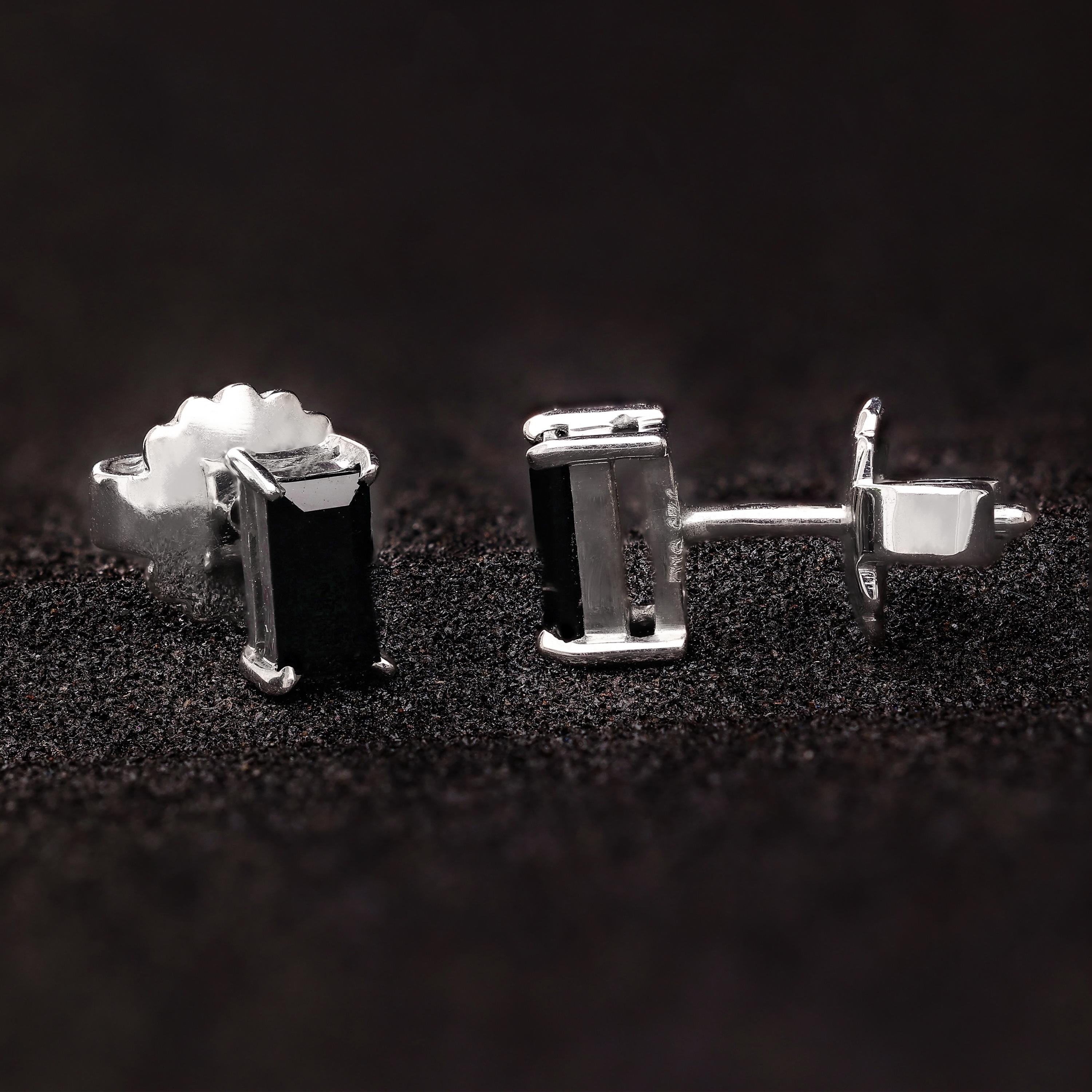 eeaaf602936342a556a8e5977732f75c