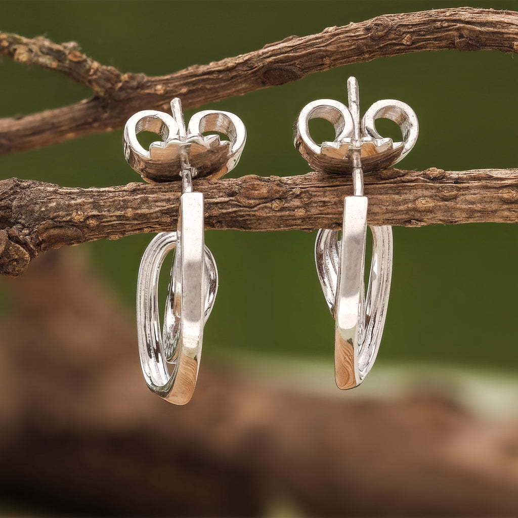 2a7bcb97d9a20de2005b01b16a19492e