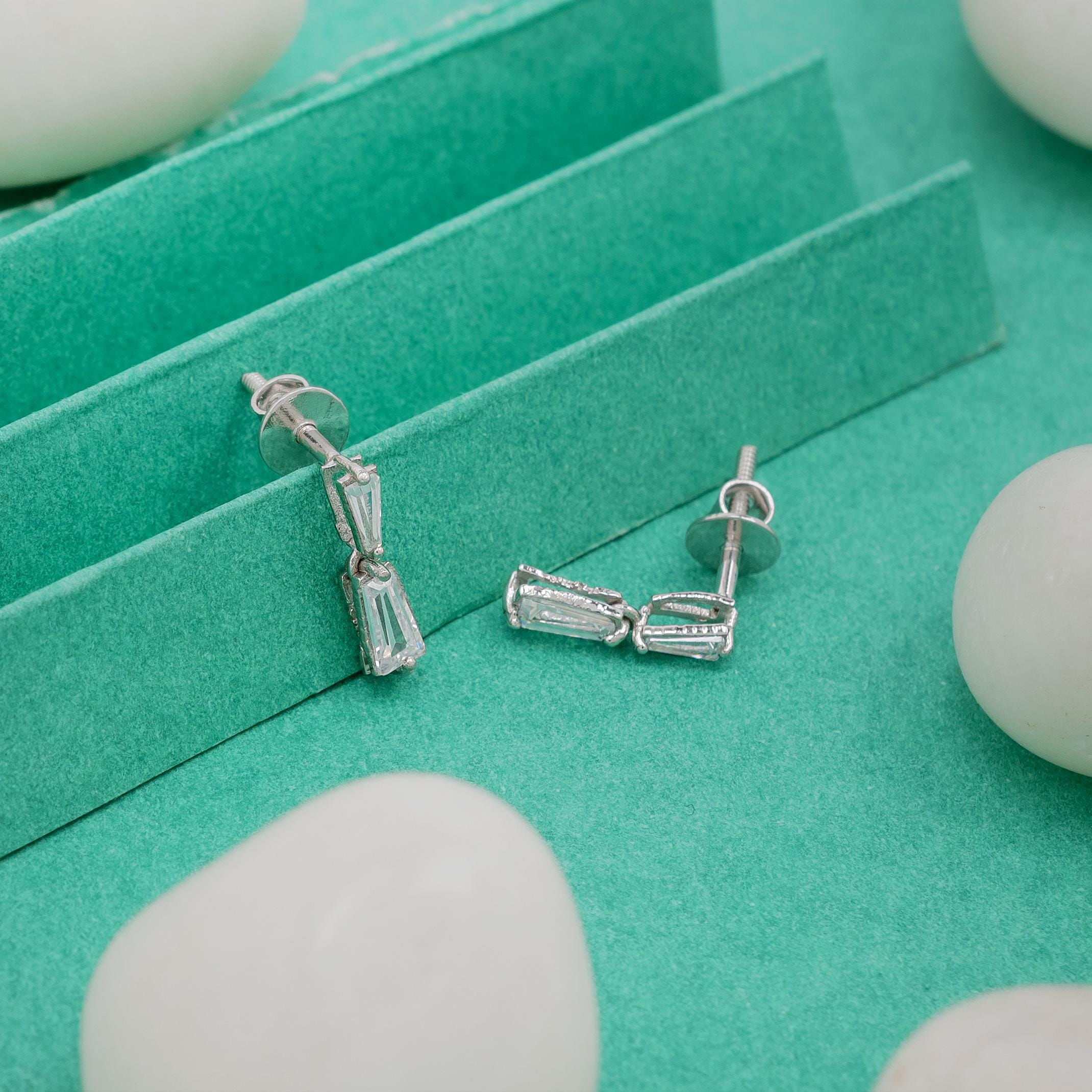 2b0372399225a8e56497e11264385601