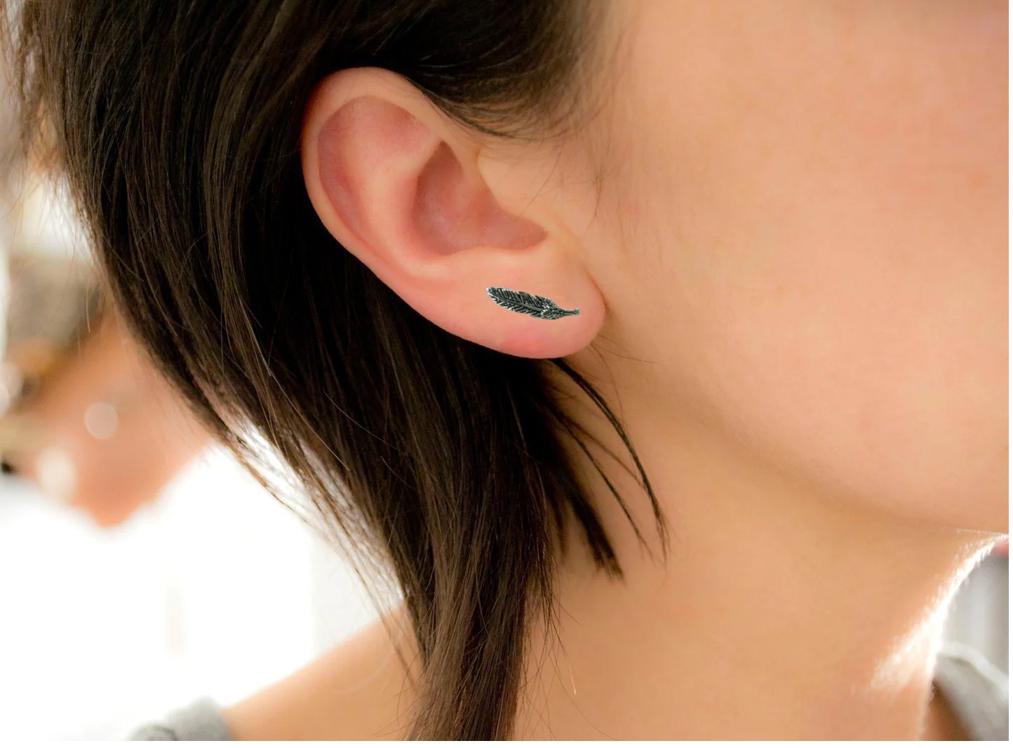 925 Sterling silver Tiny Feather Ear ring Feather Stud Earring Boho Small Earrings Dainty Leaf Stud Minimalist Handmade Gift Stud Pushback