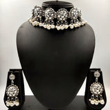 Glittering White Stone With Shiny Pearls Necklace Set