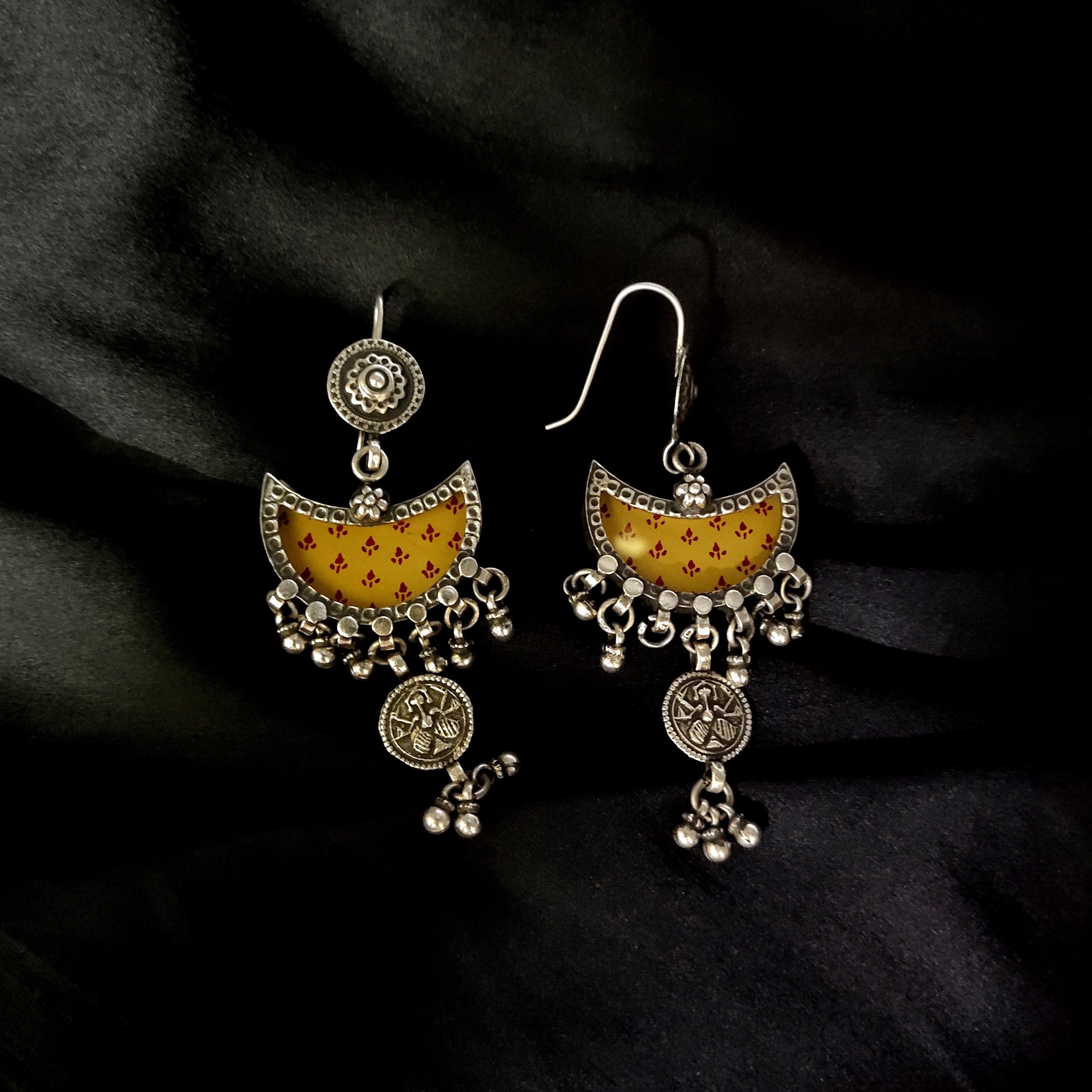 Classy Half Moon Shape Yellow Print In Solid 925 Silver Earring