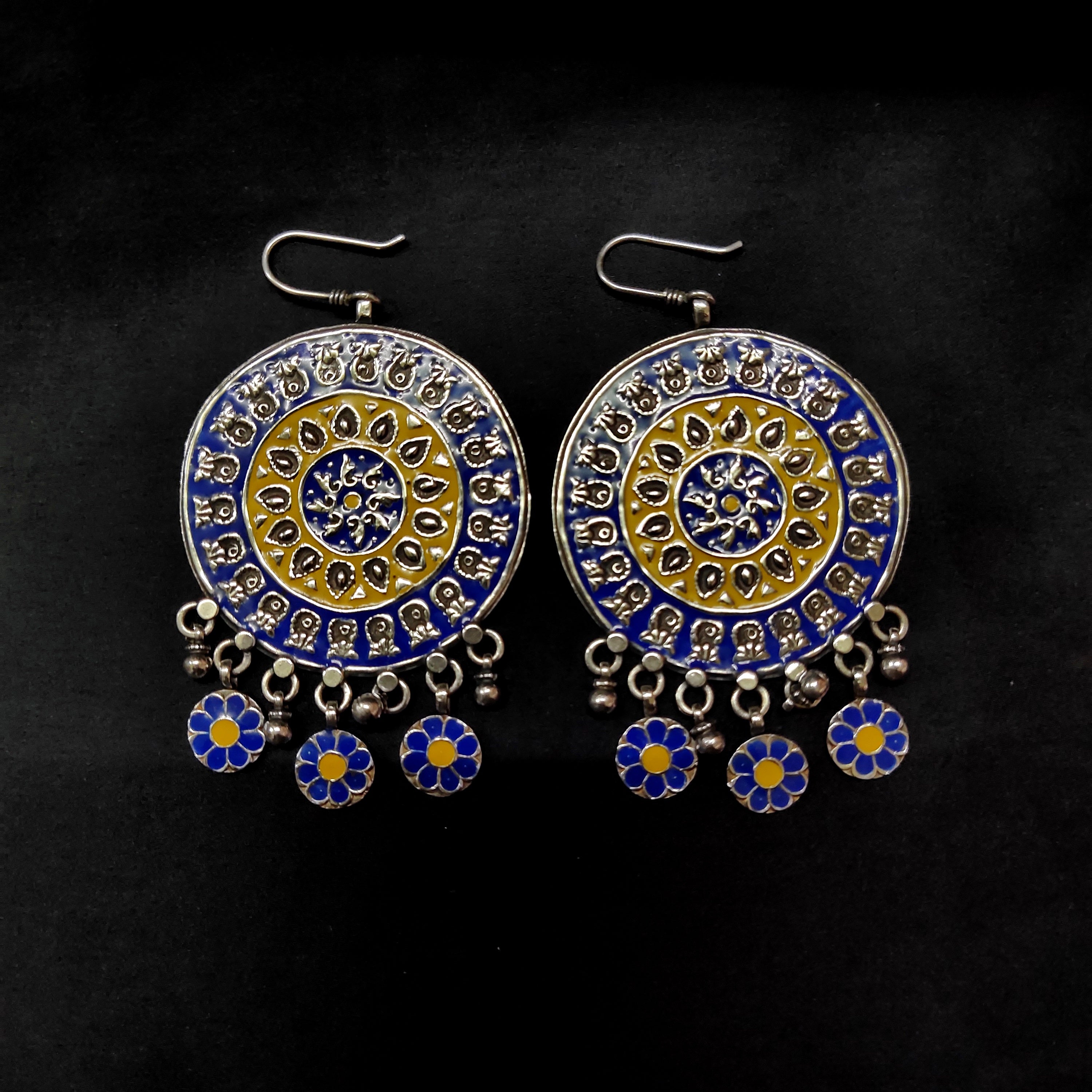 Handmade Antique Circle Design Blue & Yellow Solid 925 Silver Earring