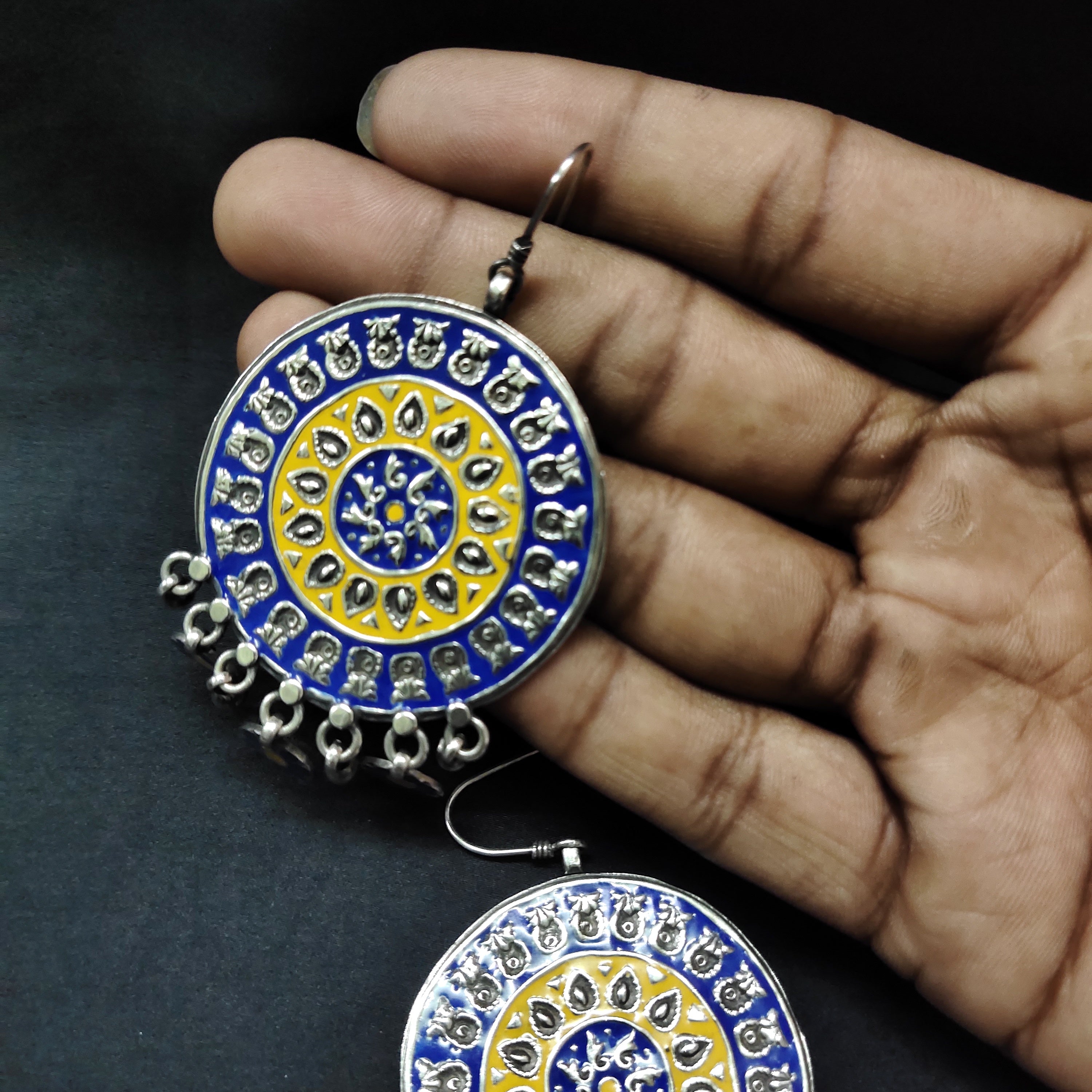 Handmade Antique Circle Design Blue & Yellow Solid 925 Silver Earring