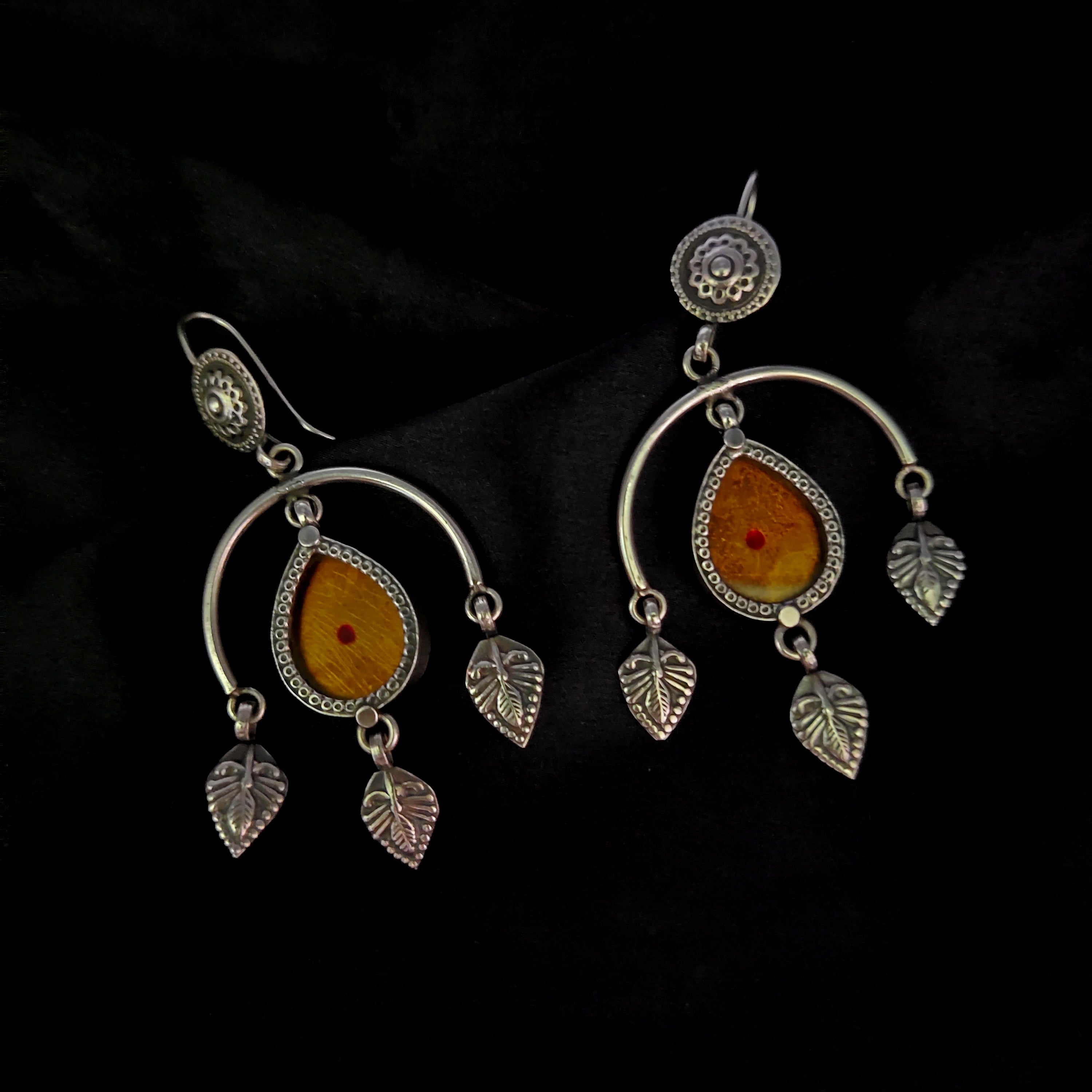 Amazing Antique Chandelier Style Three Leaf In Solid 925 Silver Earring