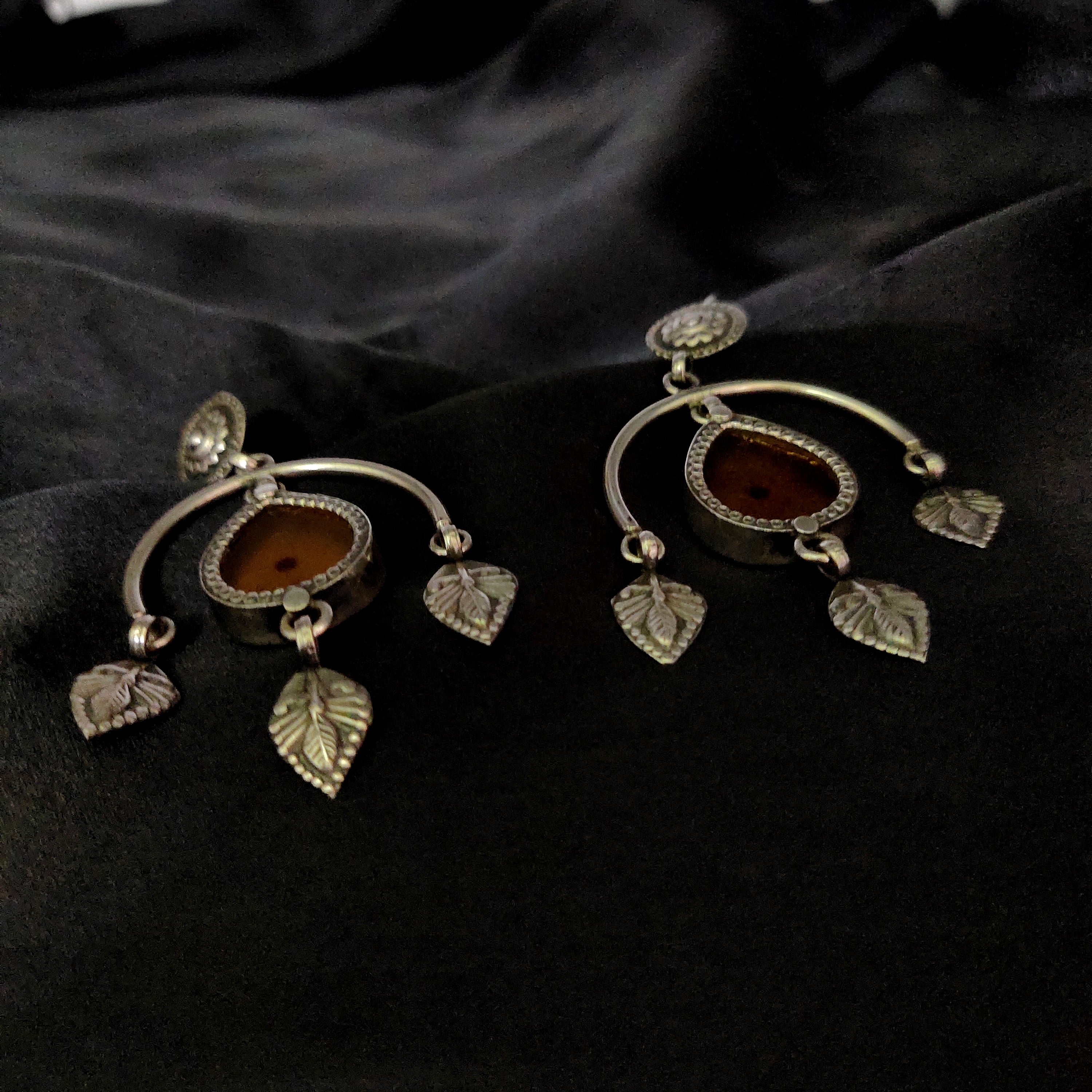 Amazing Antique Chandelier Style Three Leaf In Solid 925 Silver Earring