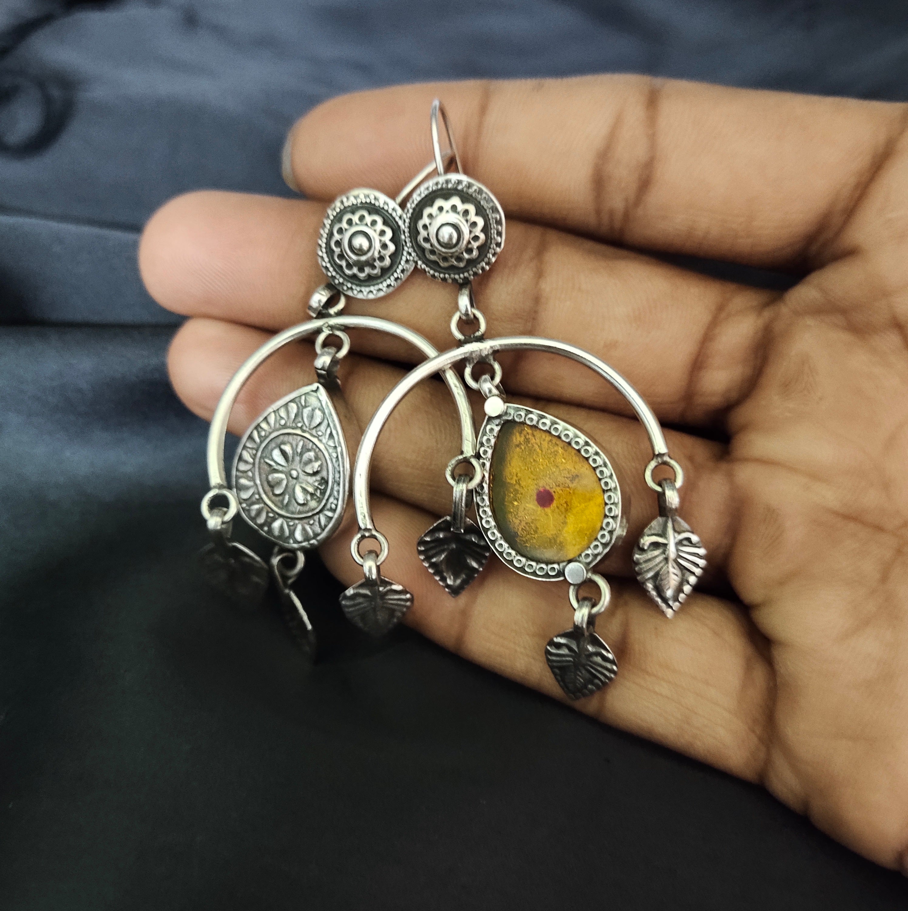 Amazing Antique Chandelier Style Three Leaf In Solid 925 Silver Earring