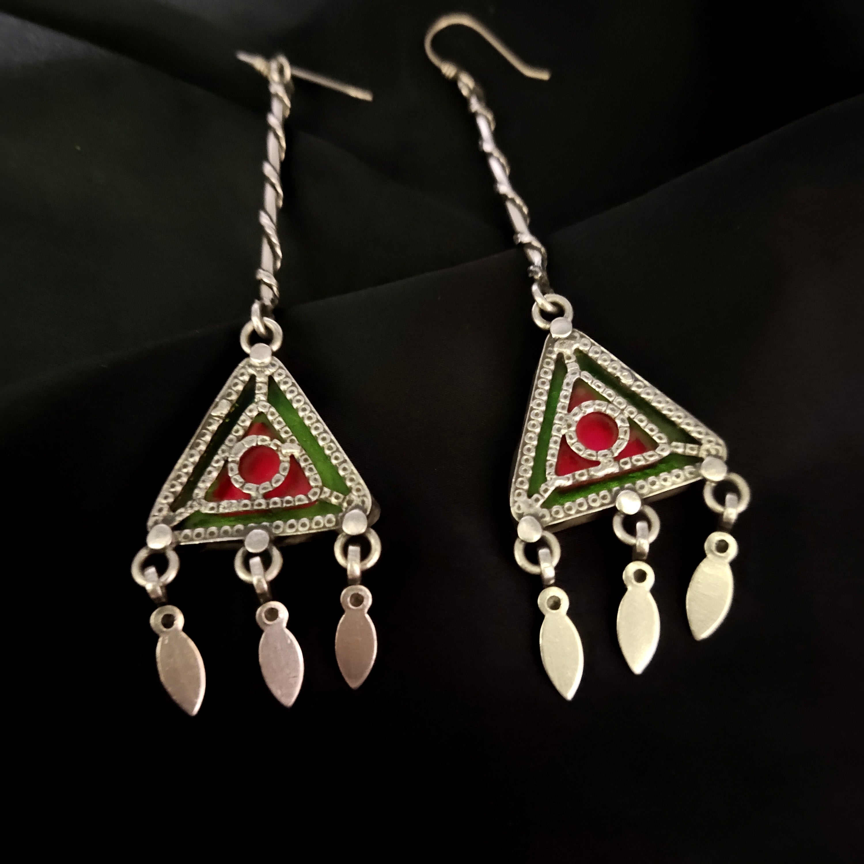 Vintage Twisted Stick With Triangle Dangle Solid 925 Silver Earring