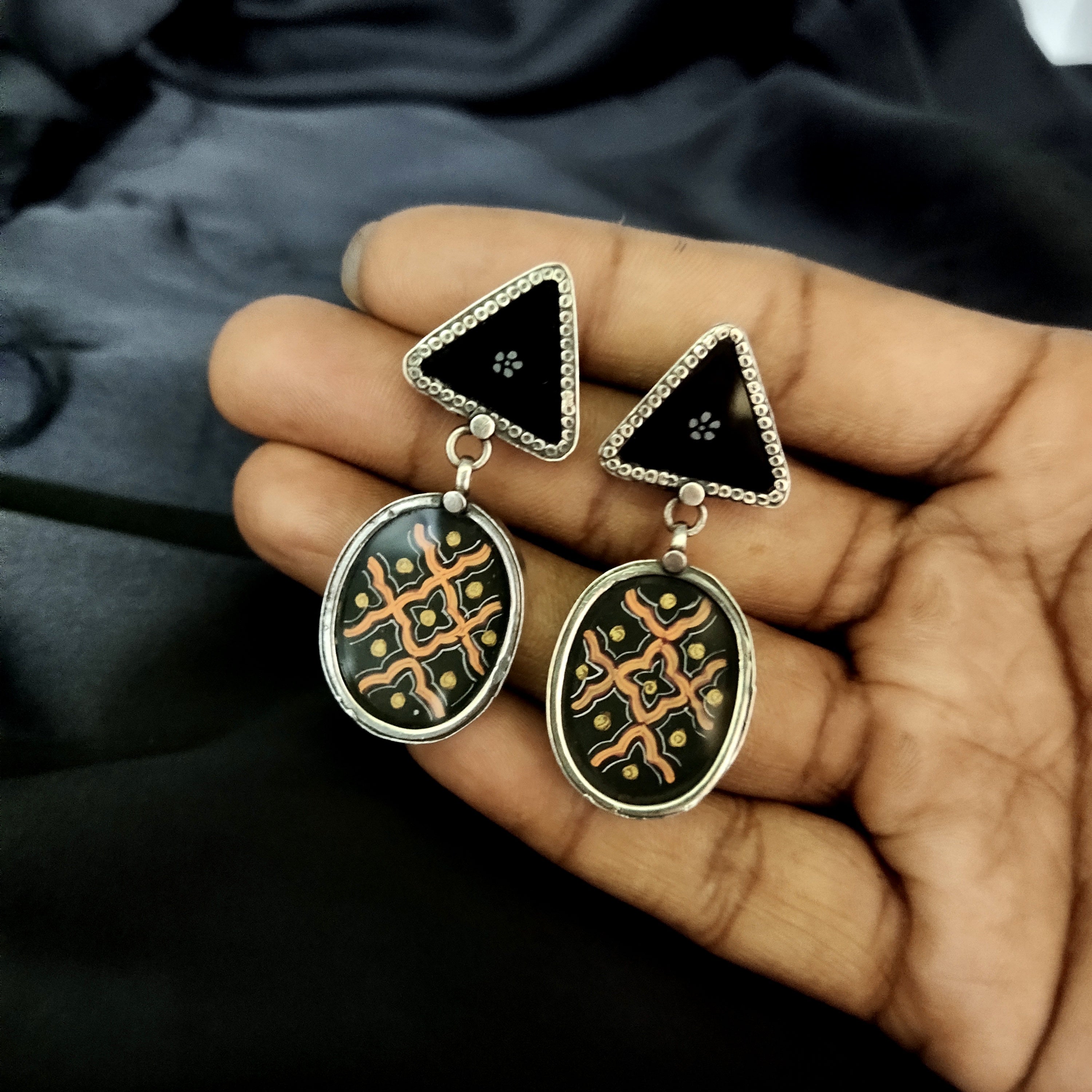 Classy Vintage Triangle & Oval Shape Traditional Solid 925 Silver Earring