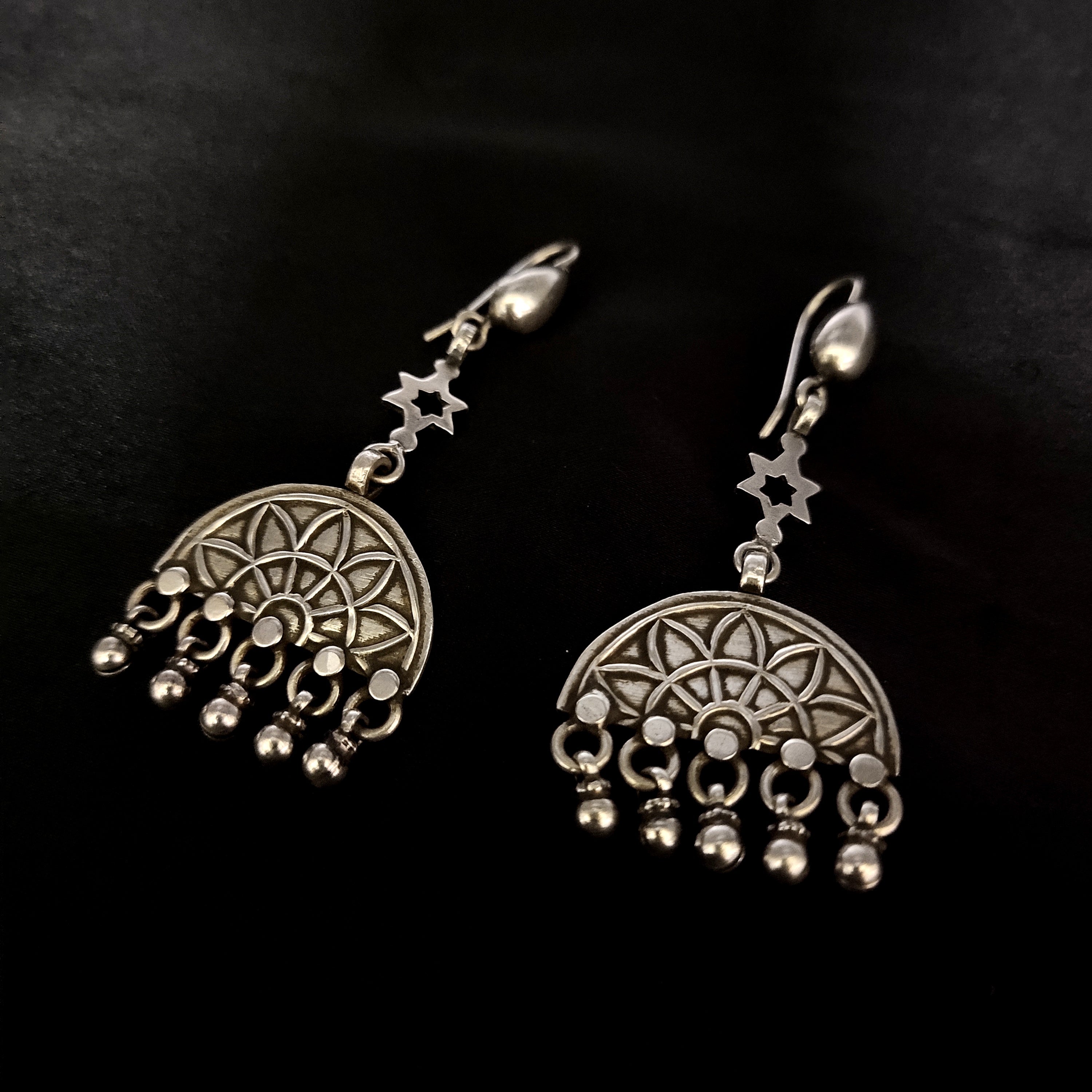 Antique Simple Handmade Ghungroo Solid 925 Silver Hook Earring