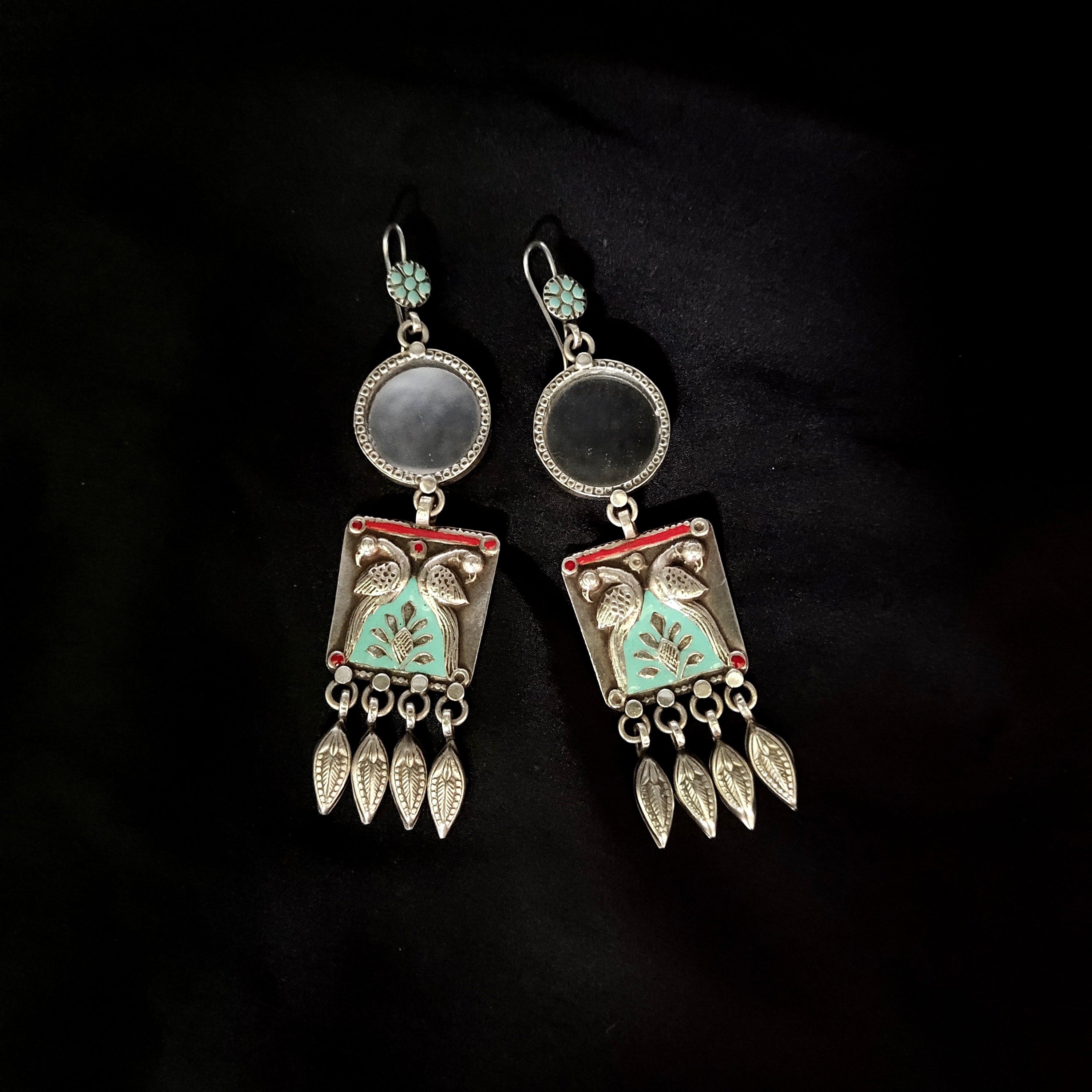 Handcrafted Vintage Style Shiny Mirror With Double Peacock 925 Silver Earring