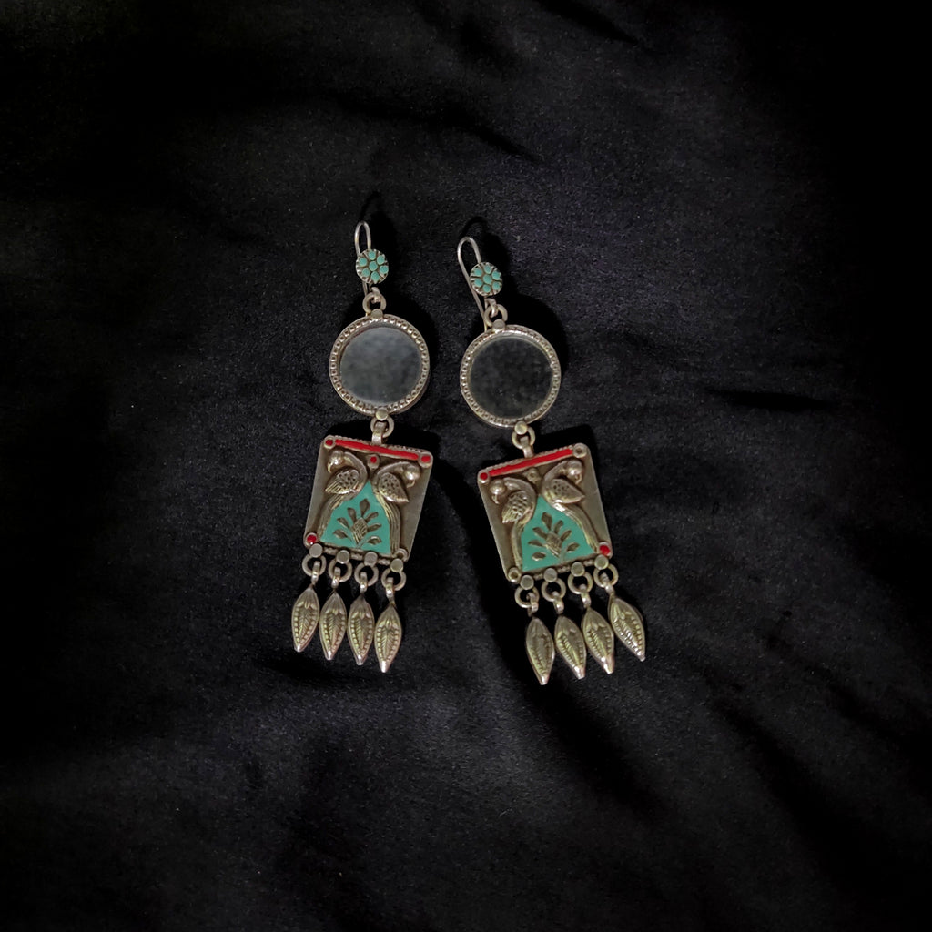 Handcrafted Vintage Style Shiny Mirror With Double Peacock 925 Silver Earring