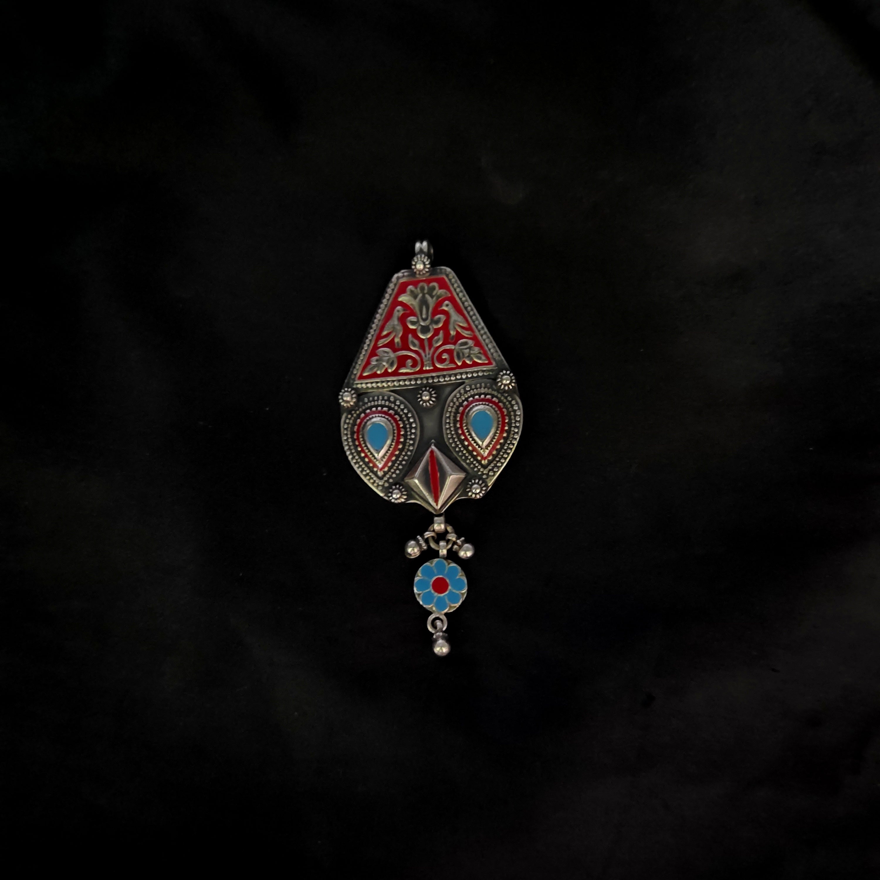 Dark Red Filigree Design With Two Antique Pear Solid 925 Silver Pendant