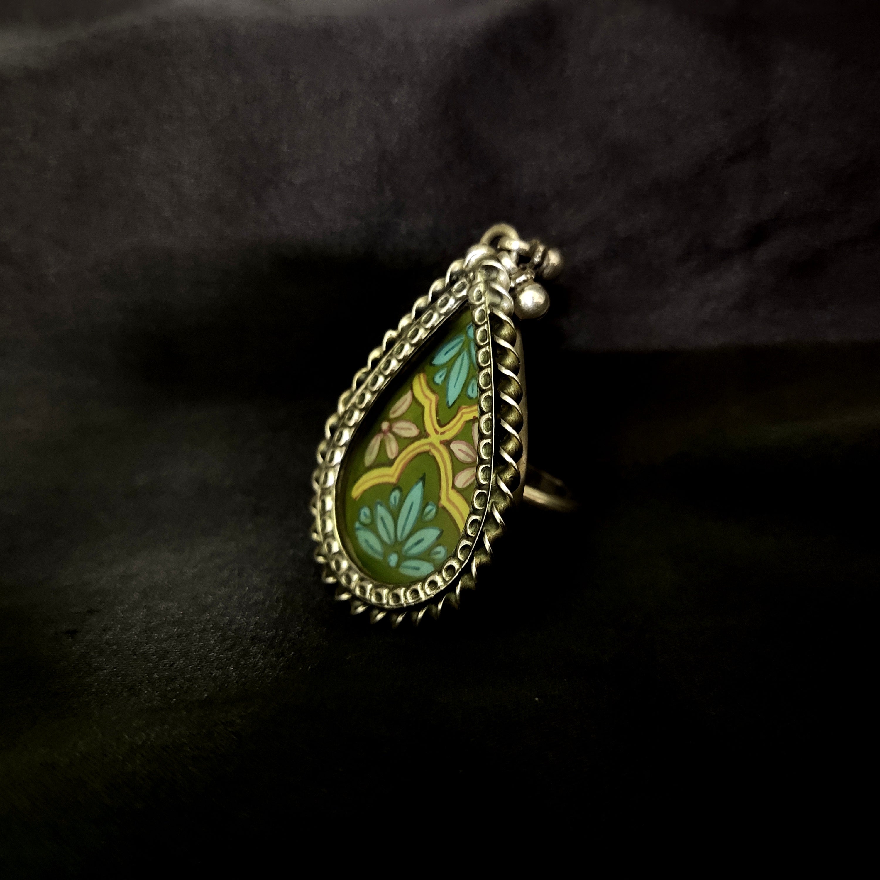 Beautiful Pear Shape With Floral Print & Ghungroo 925 Solid Silver Adjustable Ring