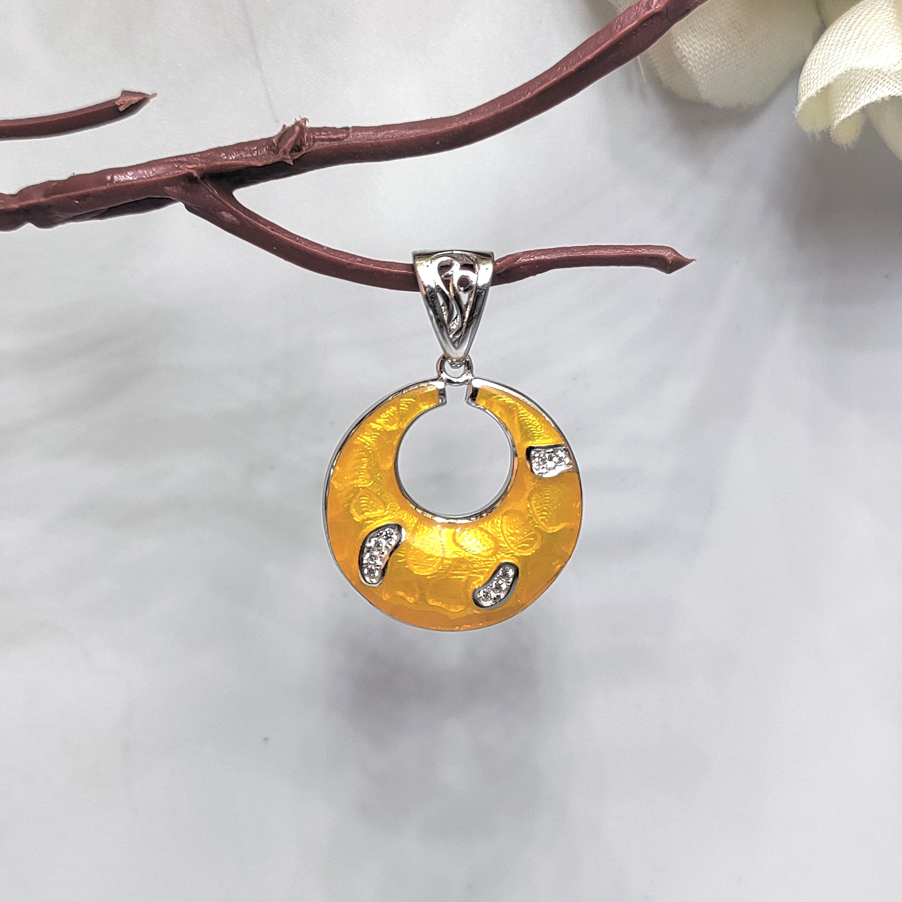 Yellow Circle Pendant 925 Sterling Silver Beautifully Crafted Moon Style Necklace Accessories Neck Crafts Christmas JewelleryPendant Only