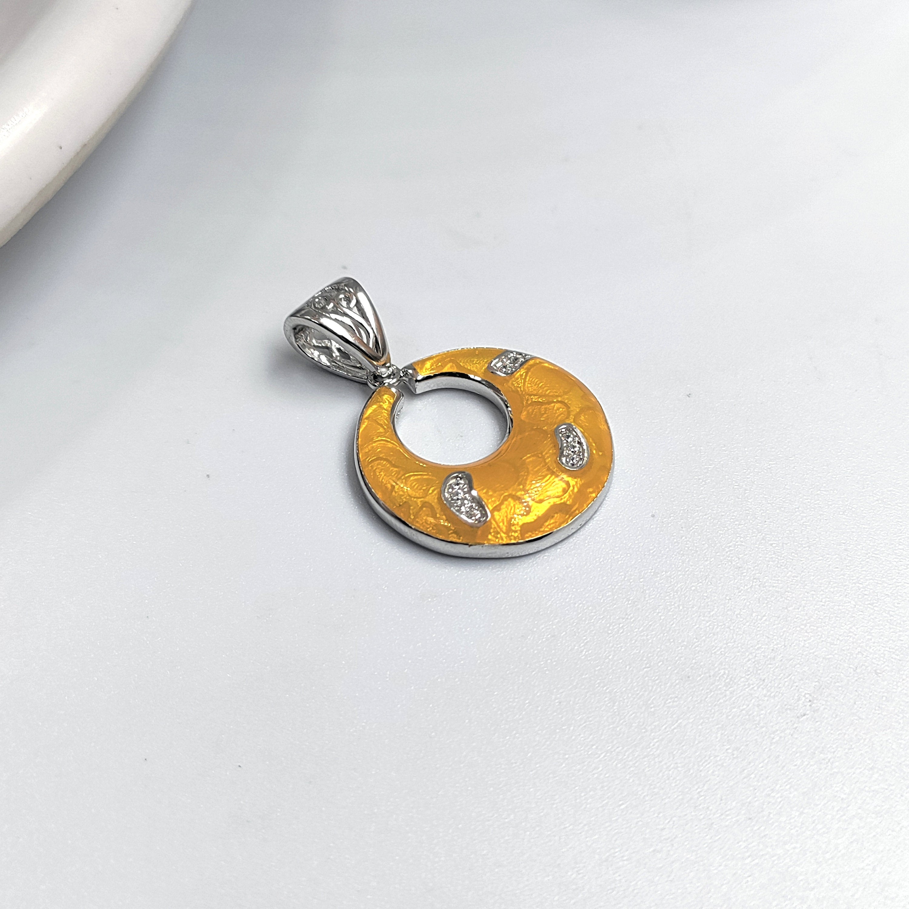 Yellow Circle Pendant 925 Sterling Silver Beautifully Crafted Moon Style Necklace Accessories Neck Crafts Christmas JewelleryPendant Only