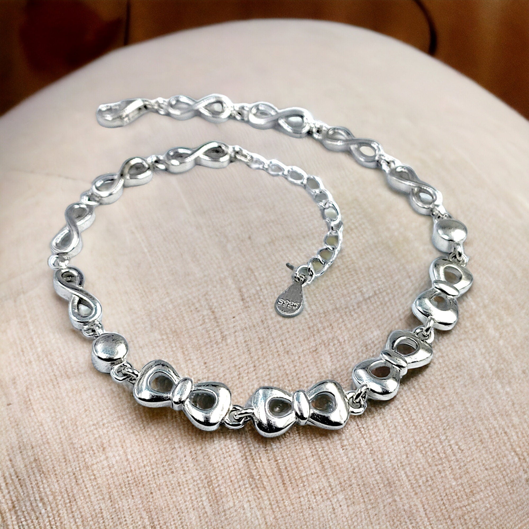 925 Sterling Silver Minimalist Pretty Bow Design Bracelet Minimalist Gift for Mother's Day