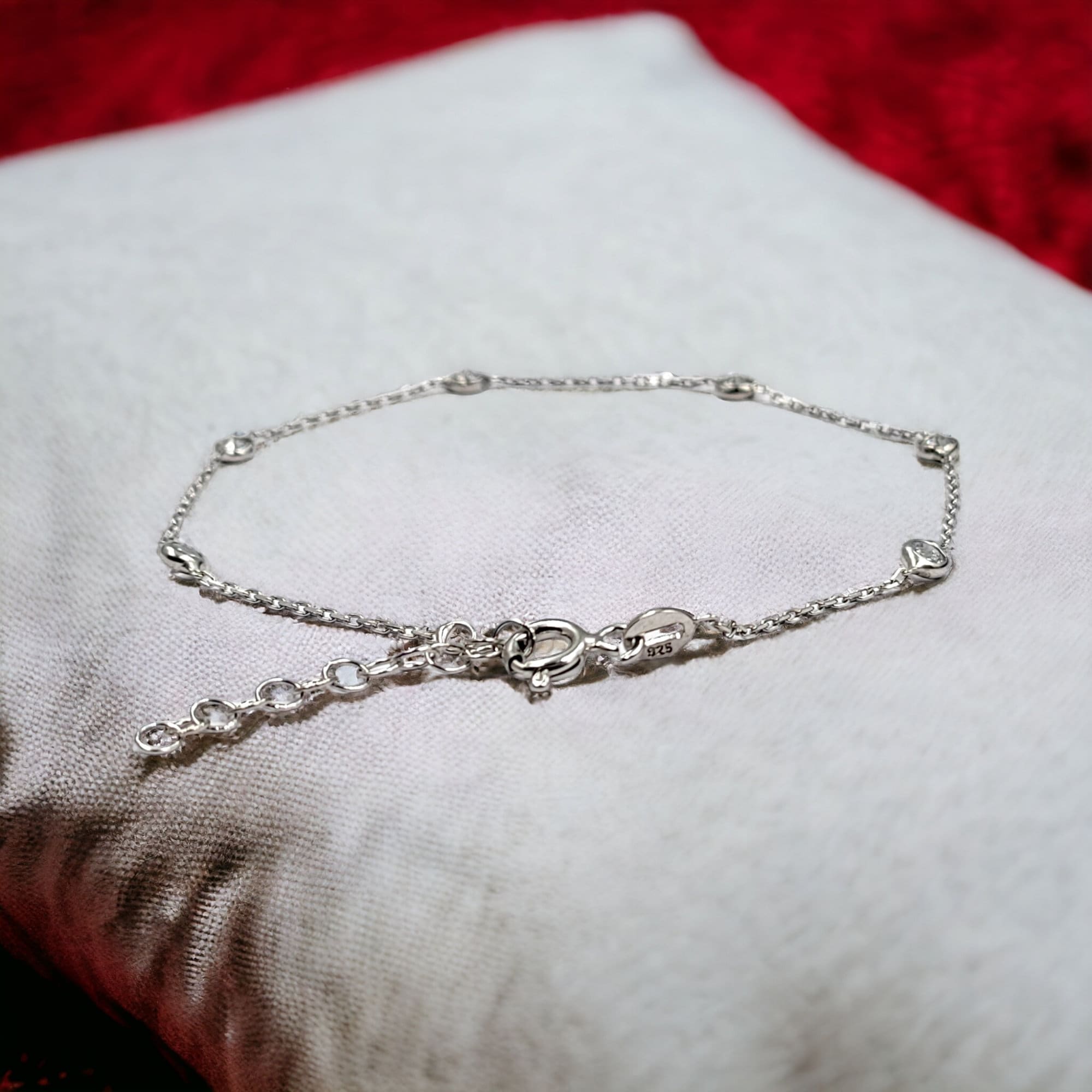 White CZ Stone 925 Sterling Silver Pretty Minimalist Chain link Bracelet in Beautiful Gift for Girlfriend,Daughter,Wife